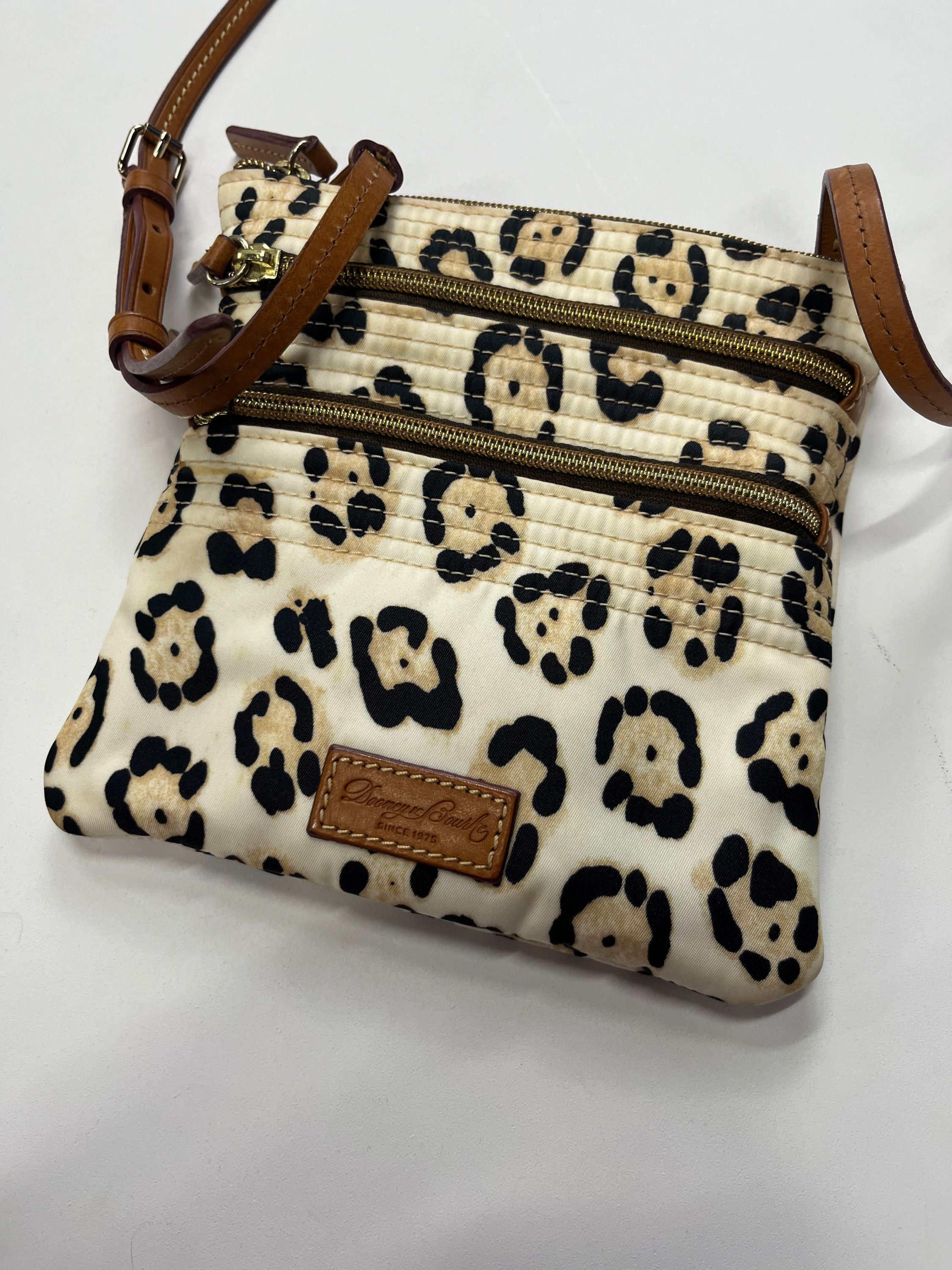 Animal Print Handbag Designer Dooney And Bourke, Size Small - Image 2