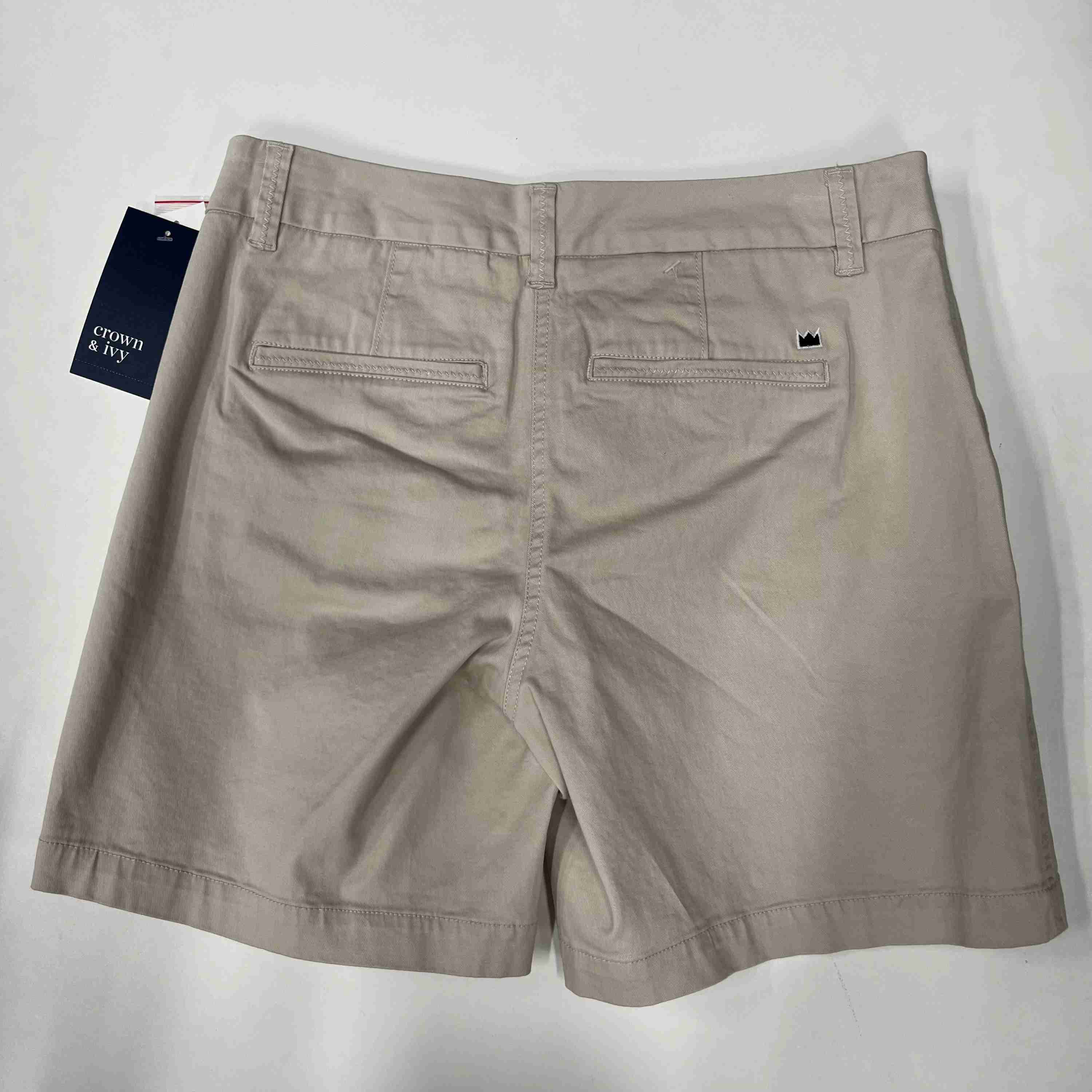 Shorts By Crown And Ivy NWT Size: 4 - Image 2