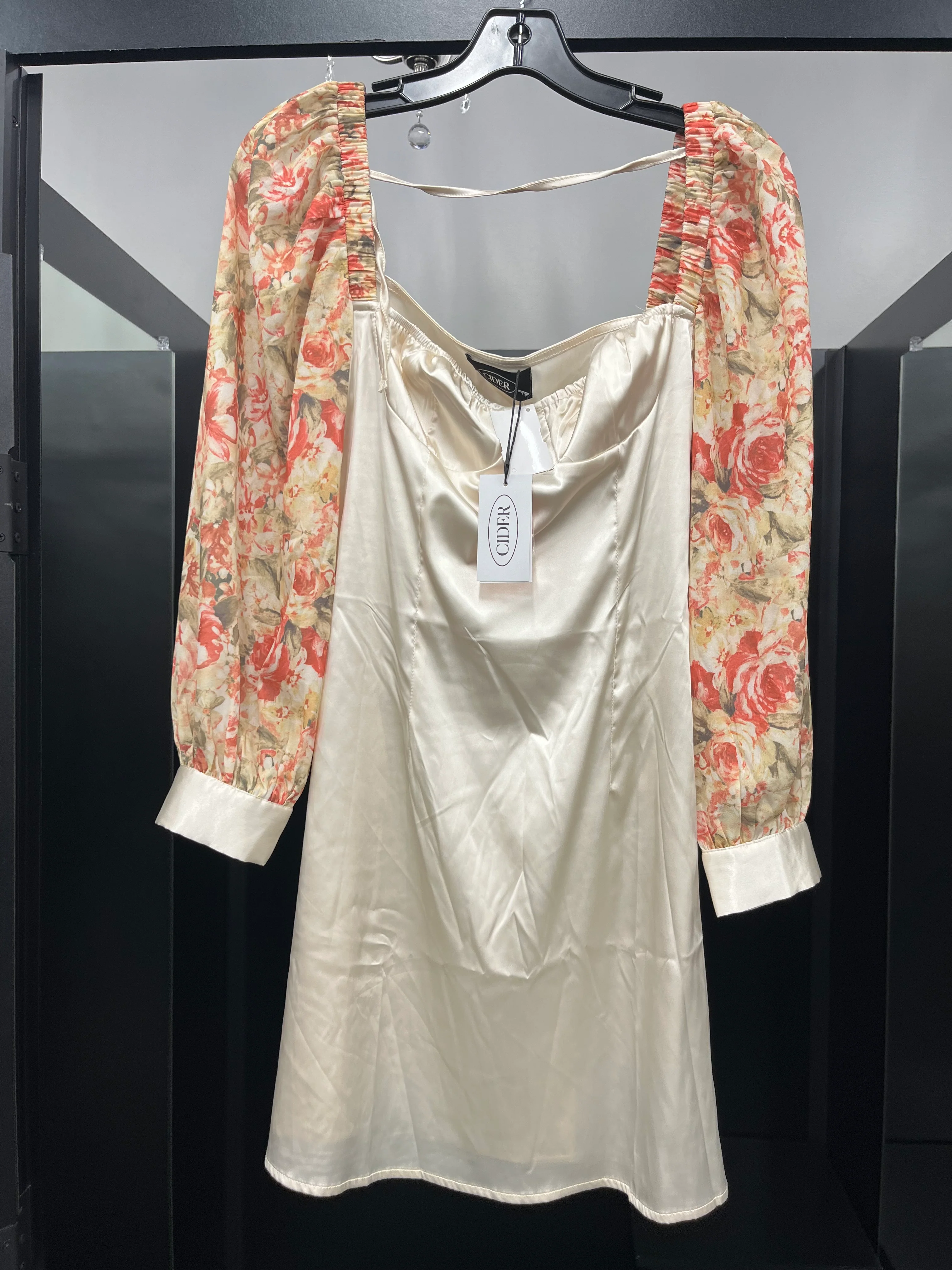 Floral Dress Party Short Cider, Size S - Image 1