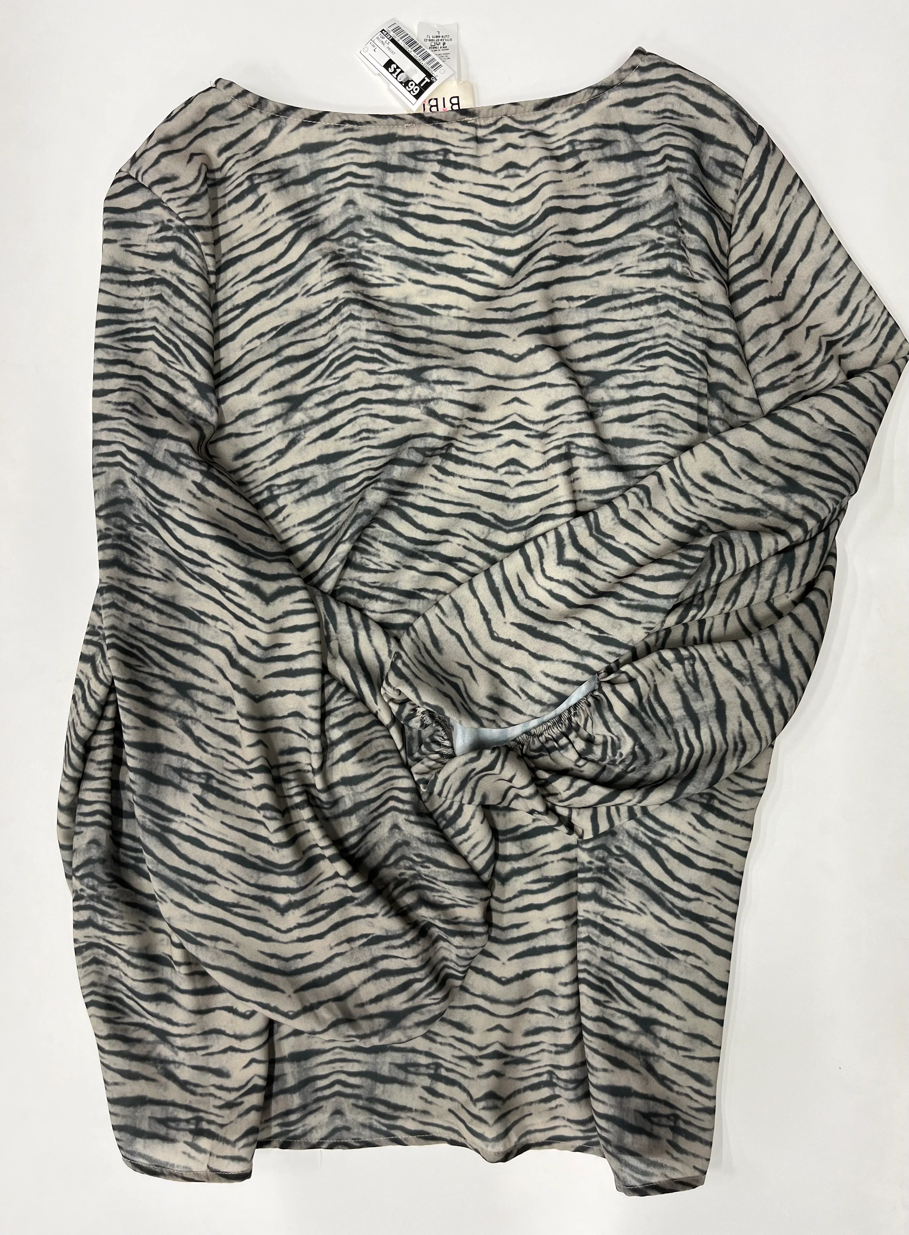 Top Long Sleeve By Bibi  Size: L - Image 2