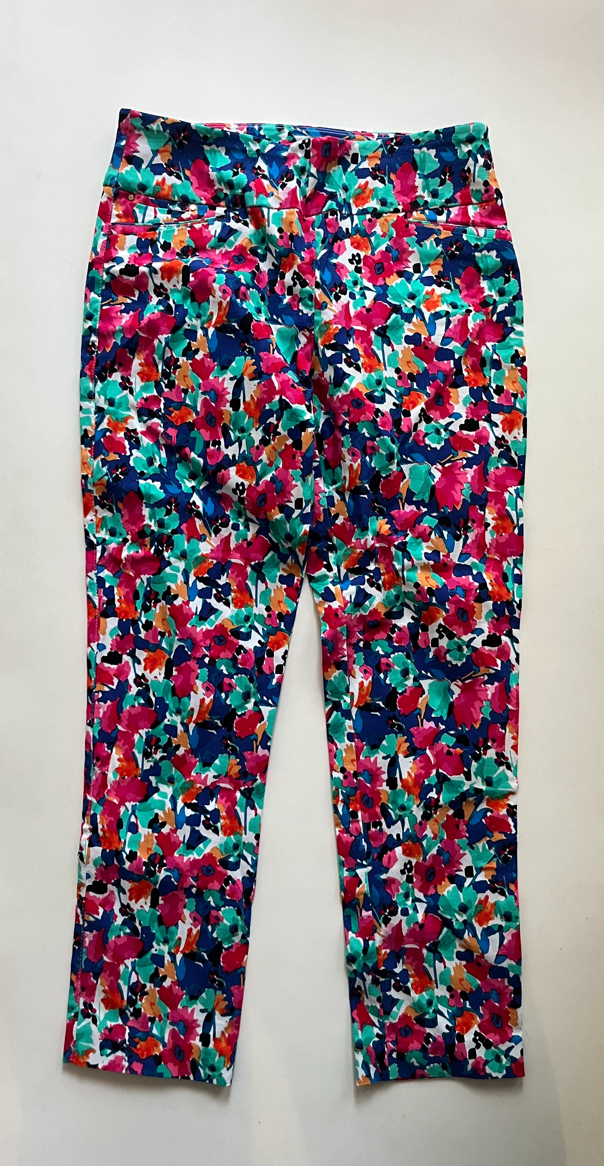 Floral Pants Ankle Attyre, Size M - Image 1