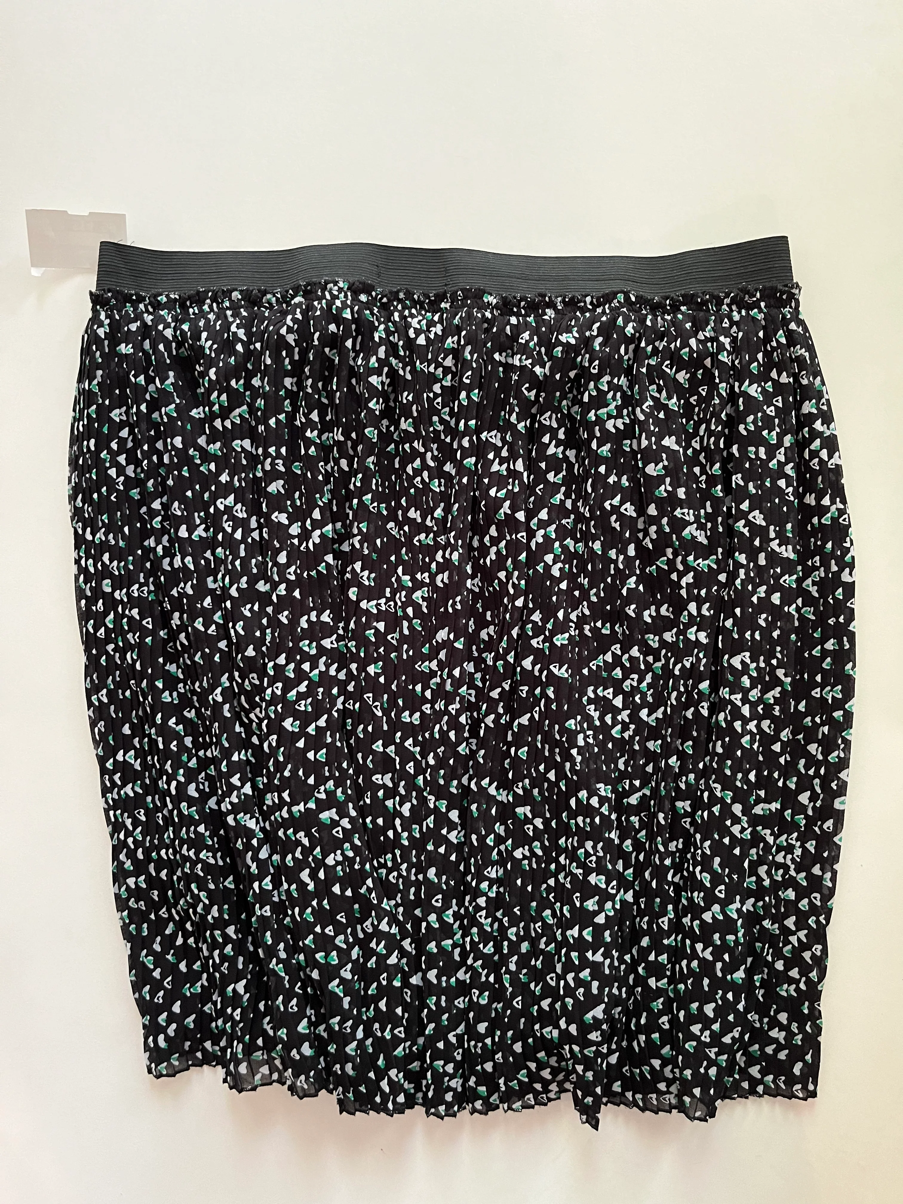 Black Skirt Midi Torrid, Size 1x - Image 2