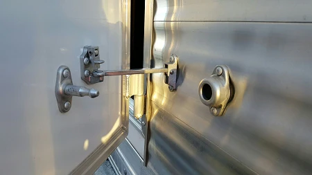 Silent Door Holder, ALUMINUM - in 3 sizes - Image 3
