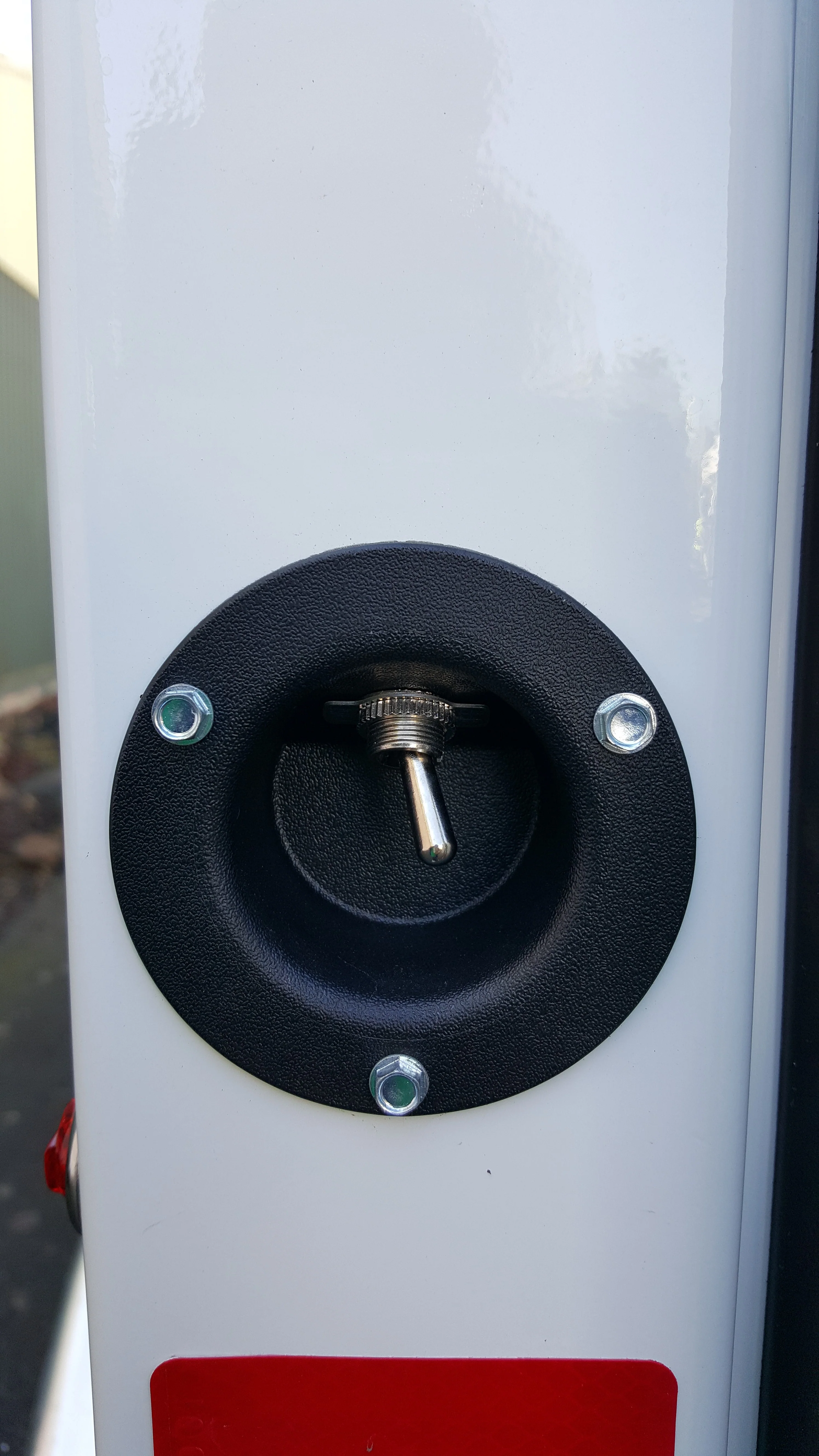 Toggle Switch Cup with One Opening- Plastic - Image 2