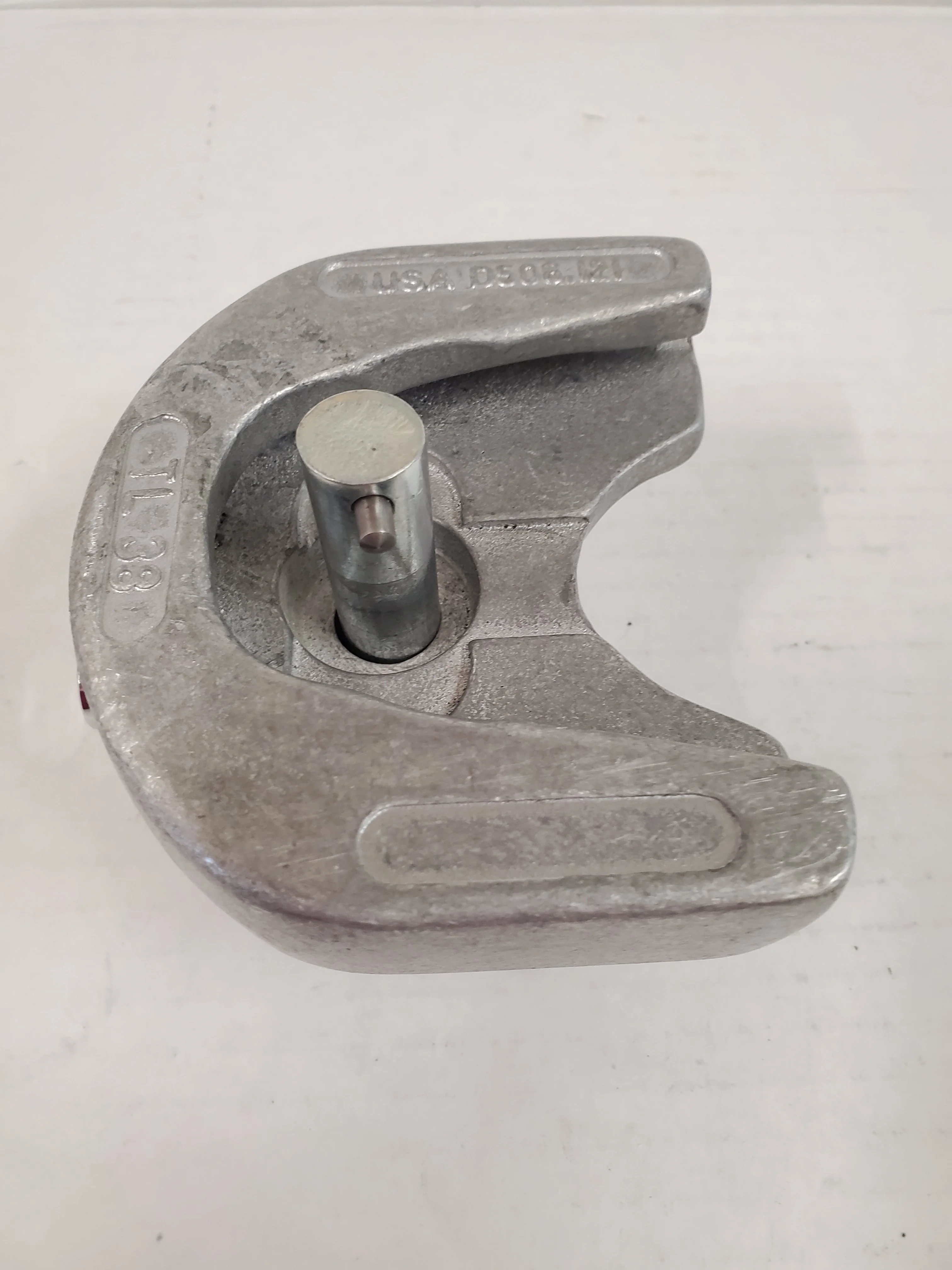 Push Button Coupler Lock TL-38 **ONLY 4 LEFT** - Image 3