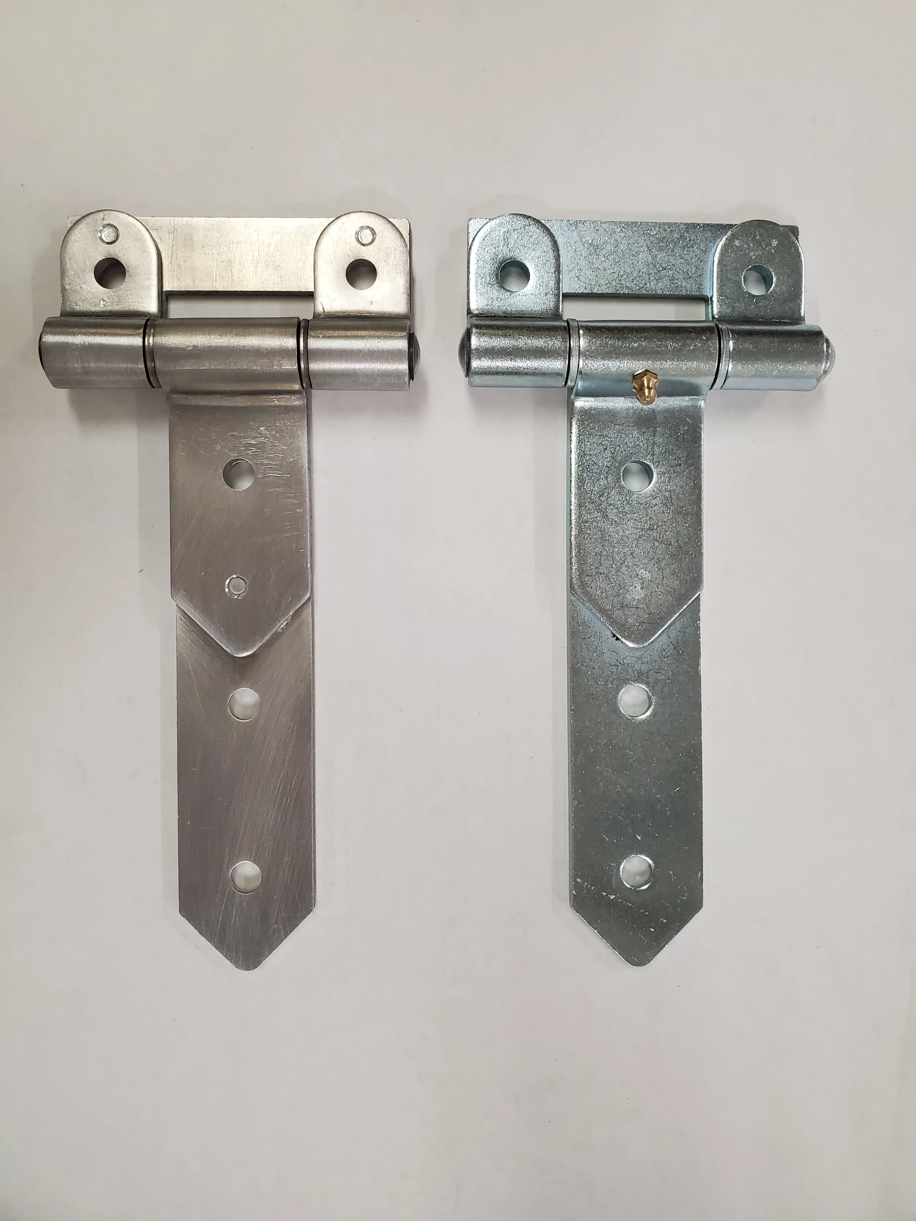 Strap Hinge, 8", in Steel/Zinc or Aluminum - Image 1