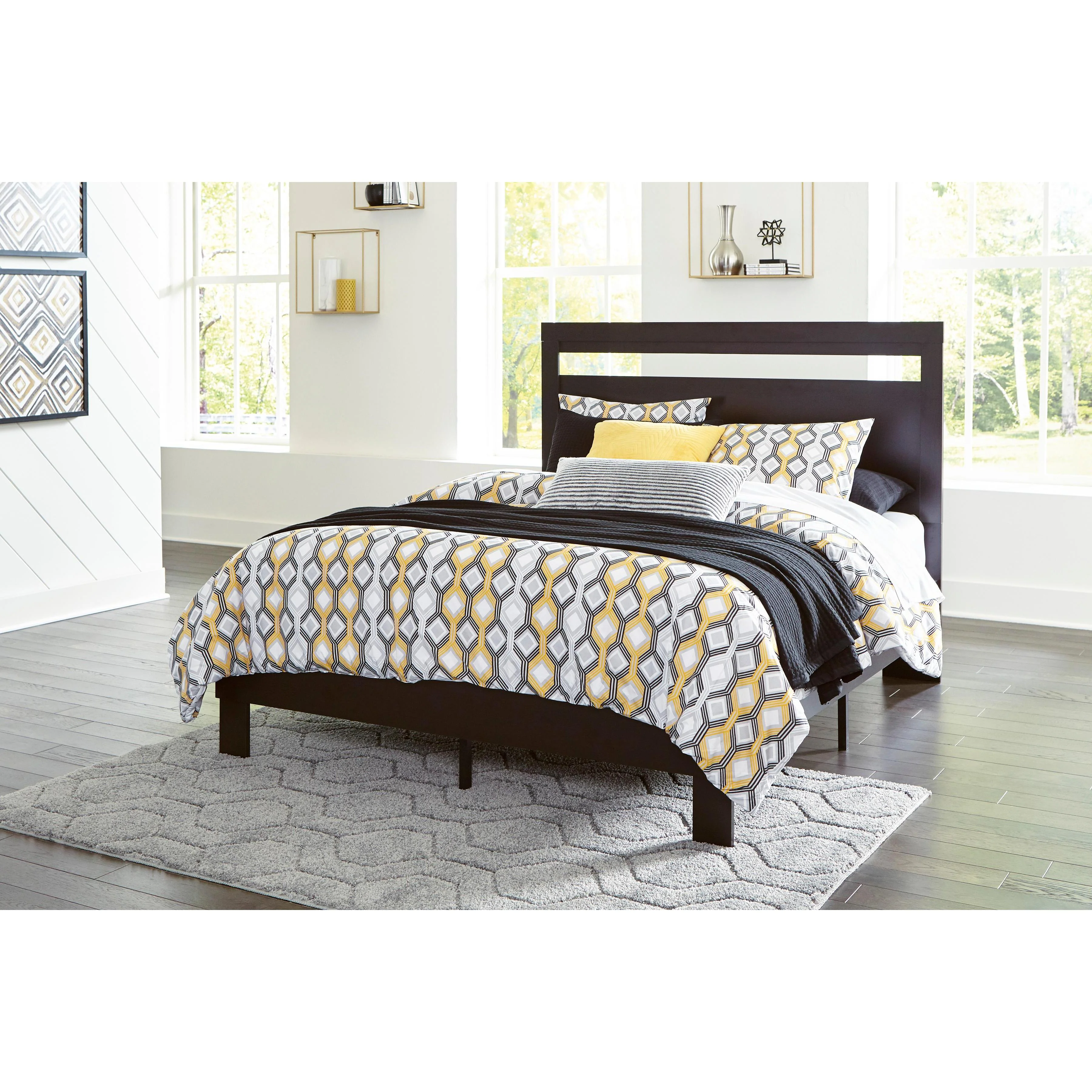 Signature Design by Ashley Flannia EB3392 4 pc Queen Platform Bedroom Set - Image 2