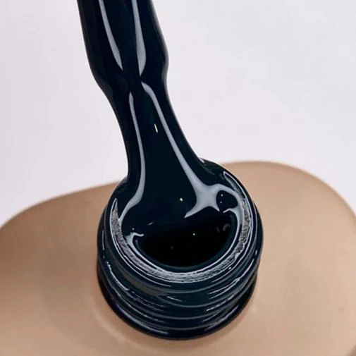 DARK Gel Polish #33, 10ml - Image 2