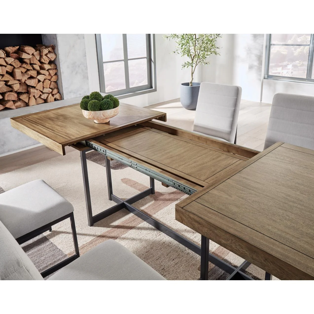 Signature Design by Ashley Tomtyn D622D1 5 pc Dining Set - Image 3