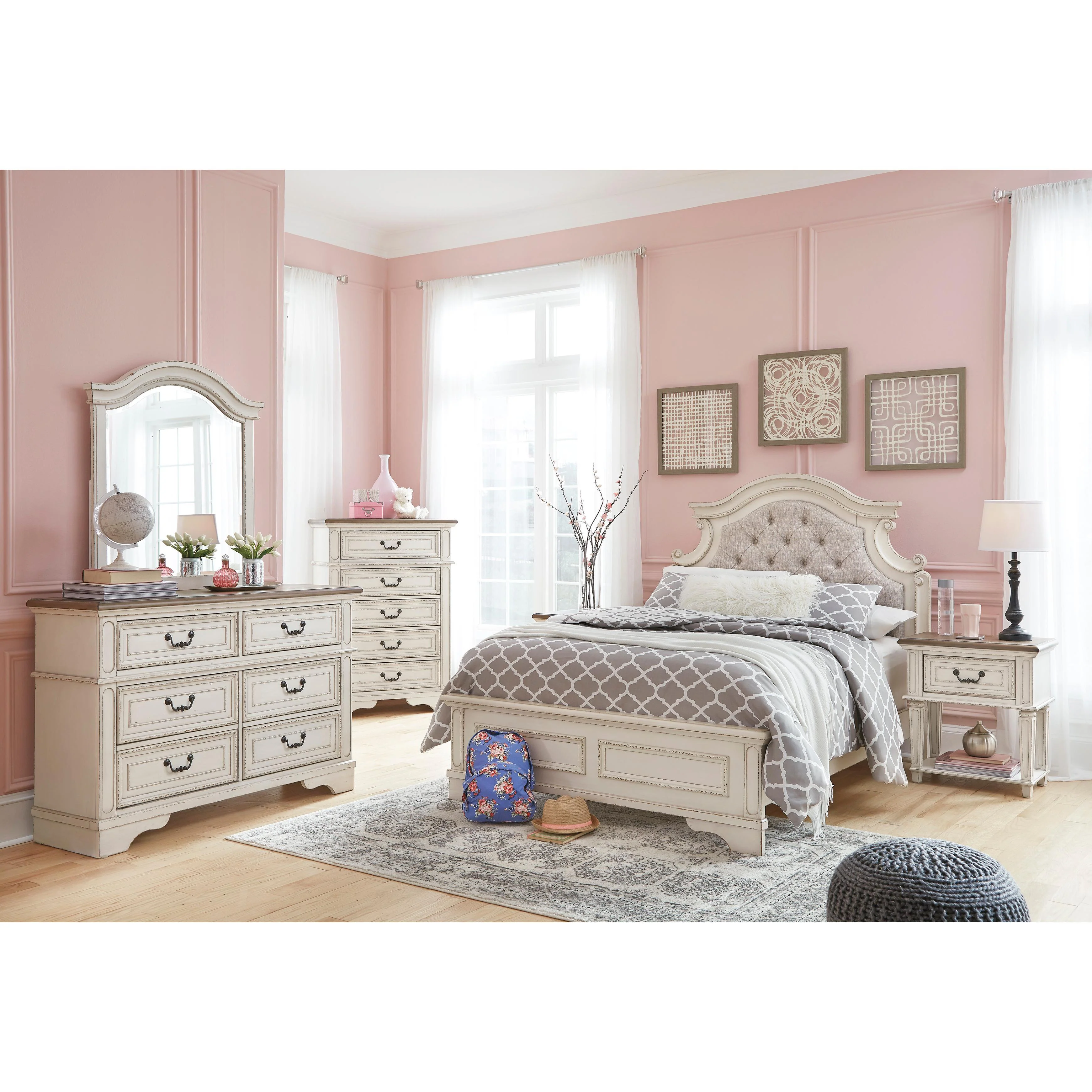 Signature Design by Ashley Realyn B743B81 7 pc Full Panel Bedroom Set