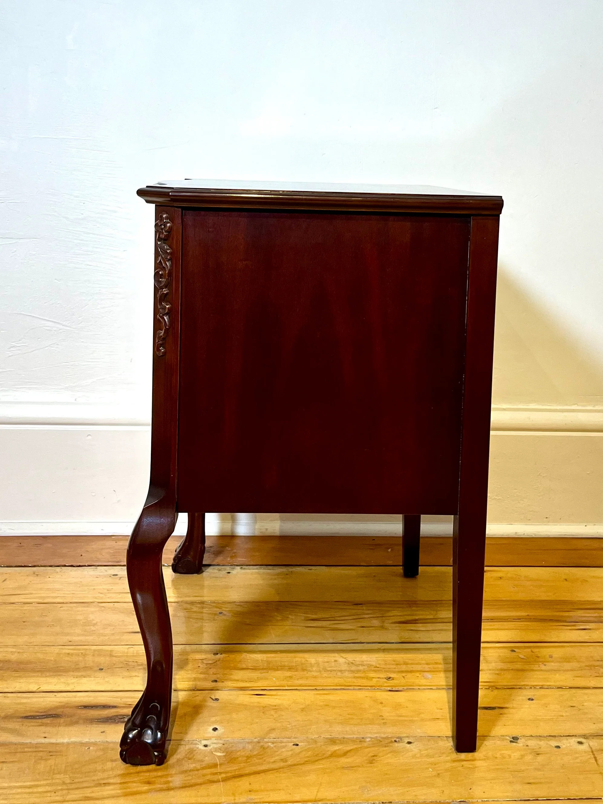 Gibbard Mahogany Chest - Image 3