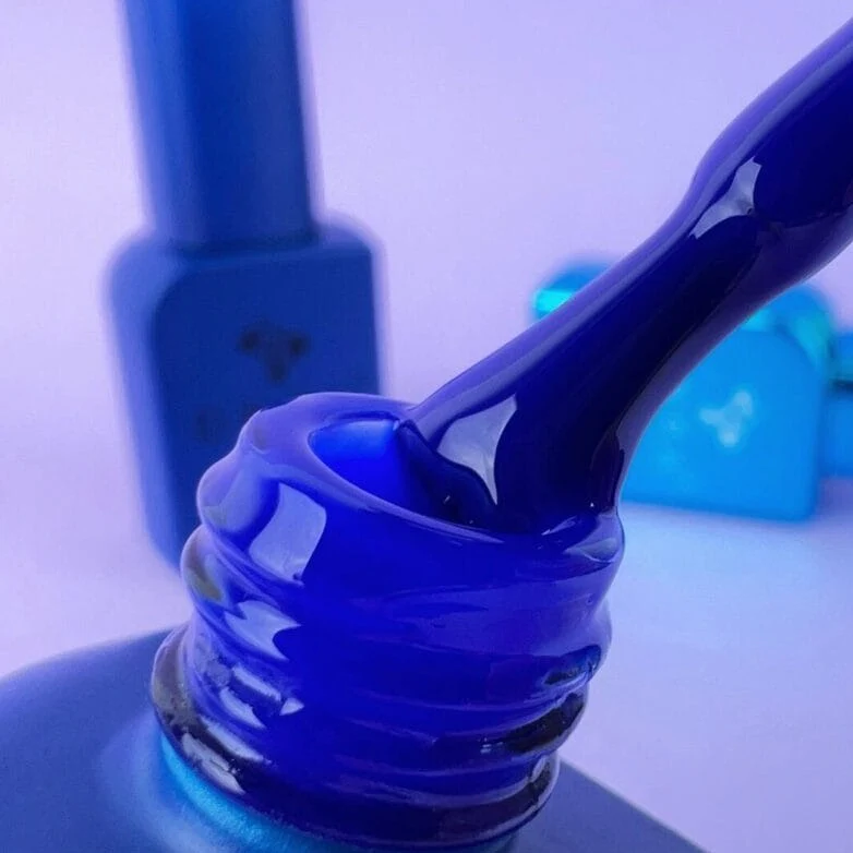 DNKa Cover Base #0071 Saphire Blue, 12 ml - Image 2