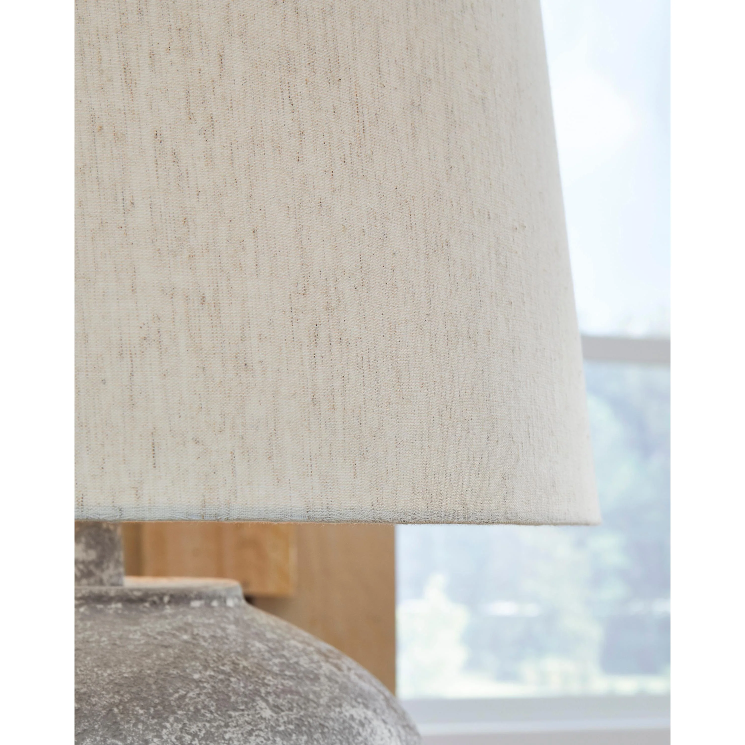 Signature Design by Ashley Dreward L235694 Metal Table Lamp - Image 3
