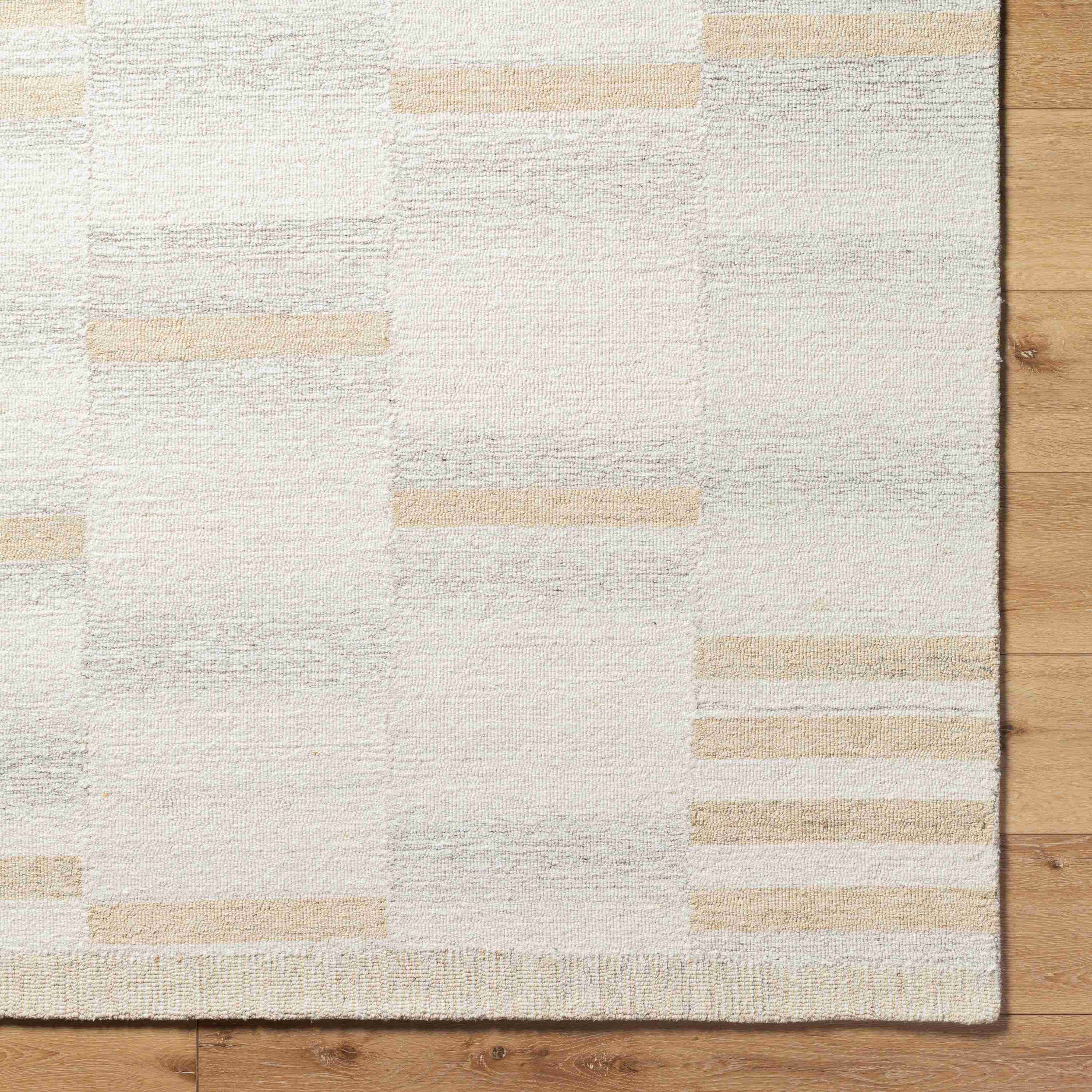 Surya Max BOMX-2300 5' x 7'6" Rug - Image 2