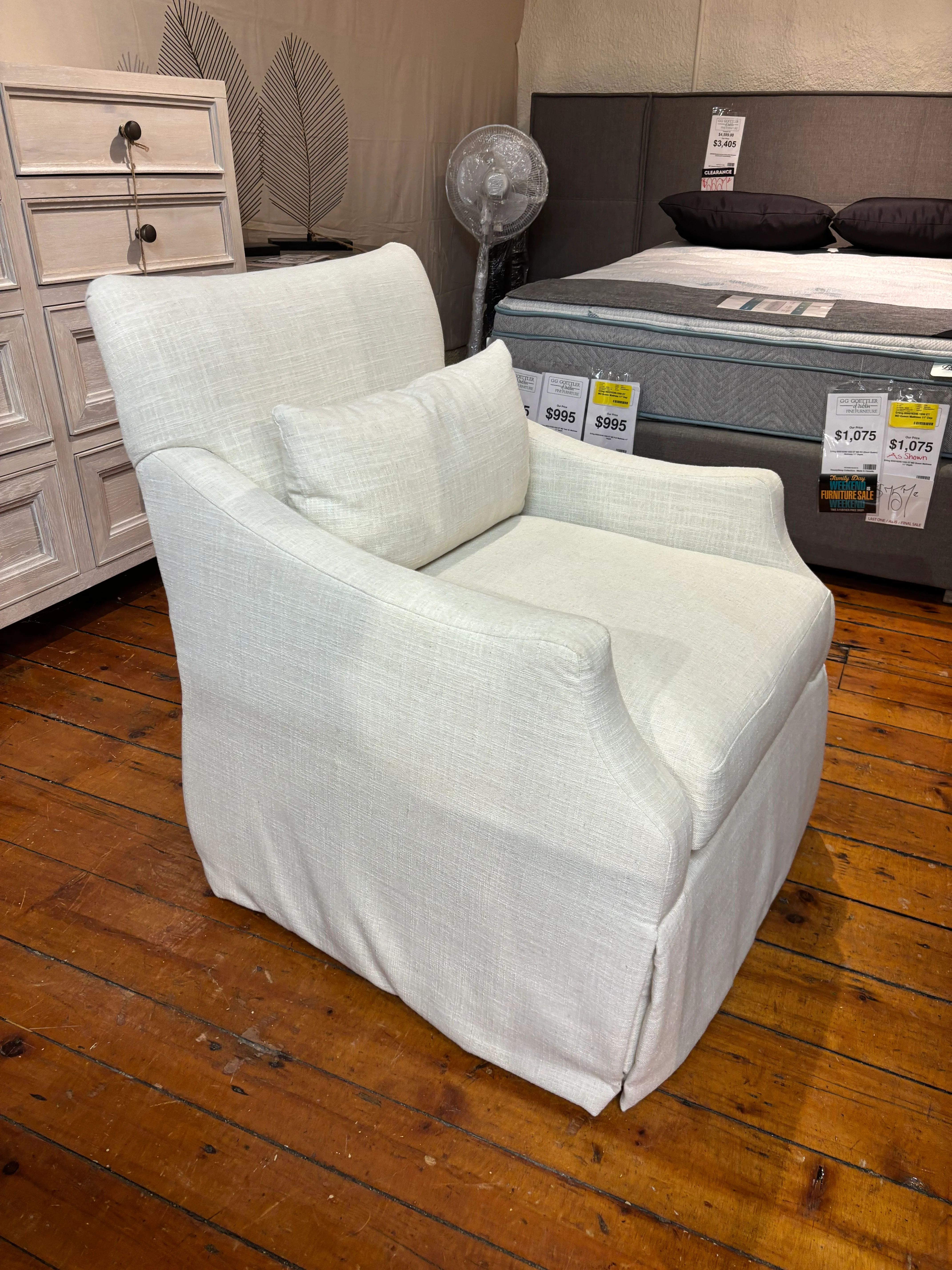 Curated 779505 Margaux Swivel Accent Chair Kasler Cream - Image 2