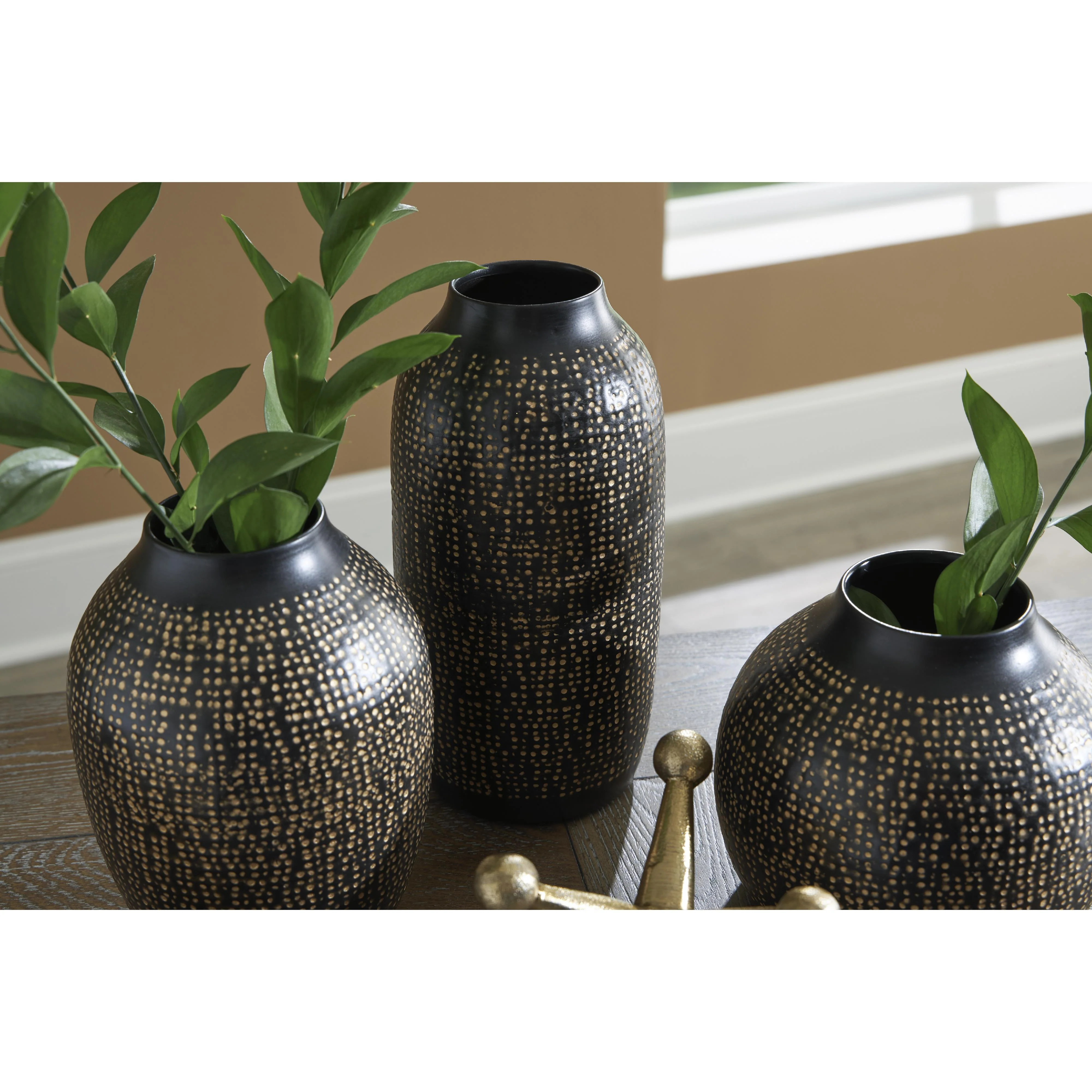Signature Design by Ashley Vinburn A2C00212 Accessory Set - Image 3