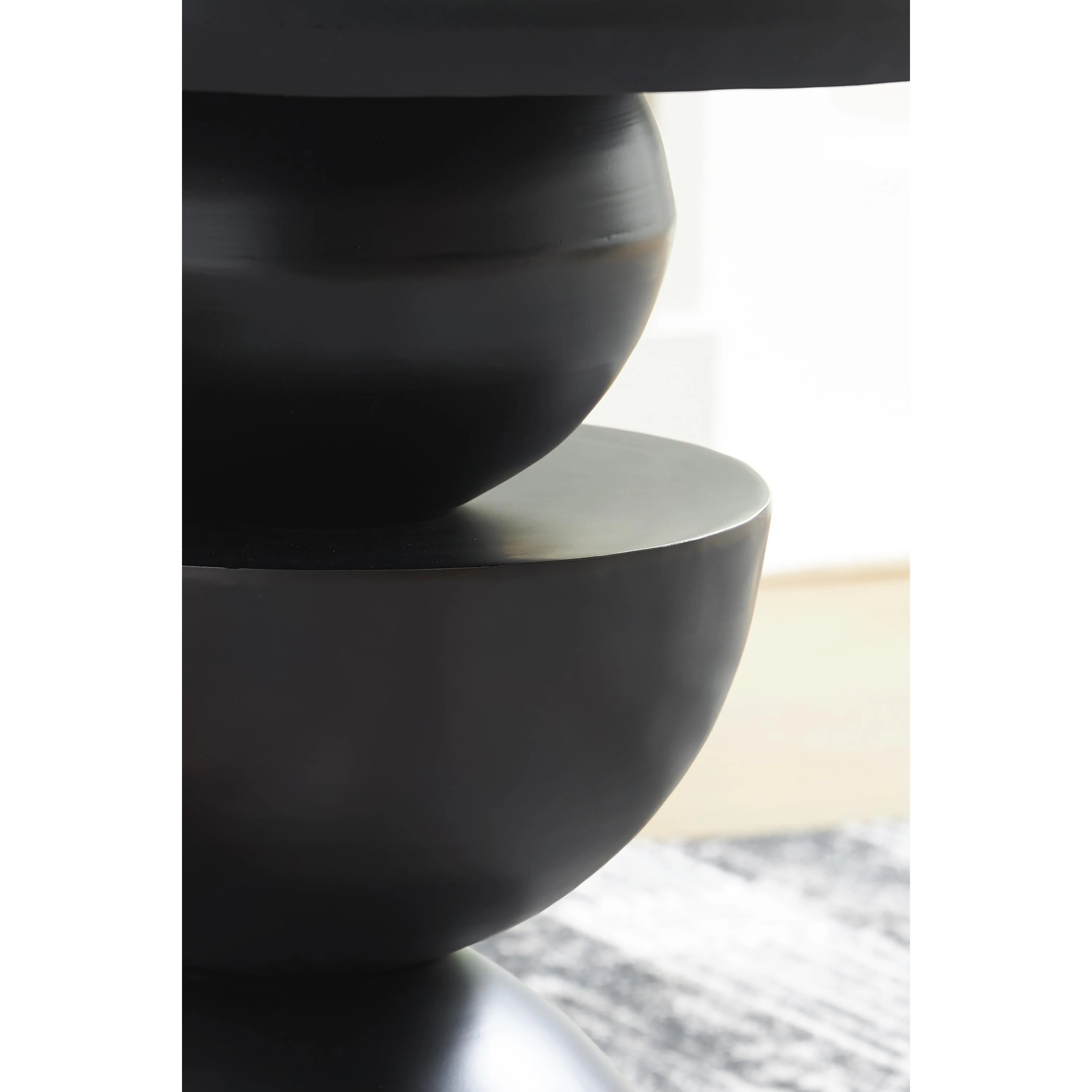 Signature Design by Ashley Kurtson A4000680 Accent Table - Image 3