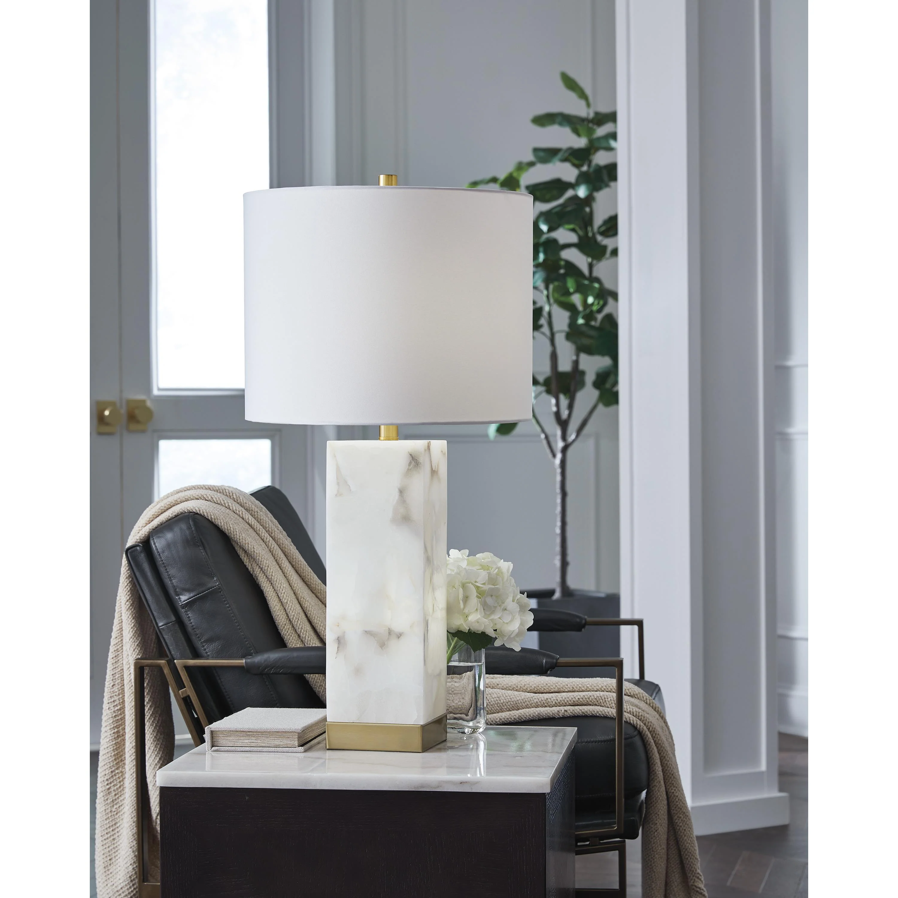 Signature Design by Ashley Linderfield L429094 Alabaster Table Lamp - Image 2