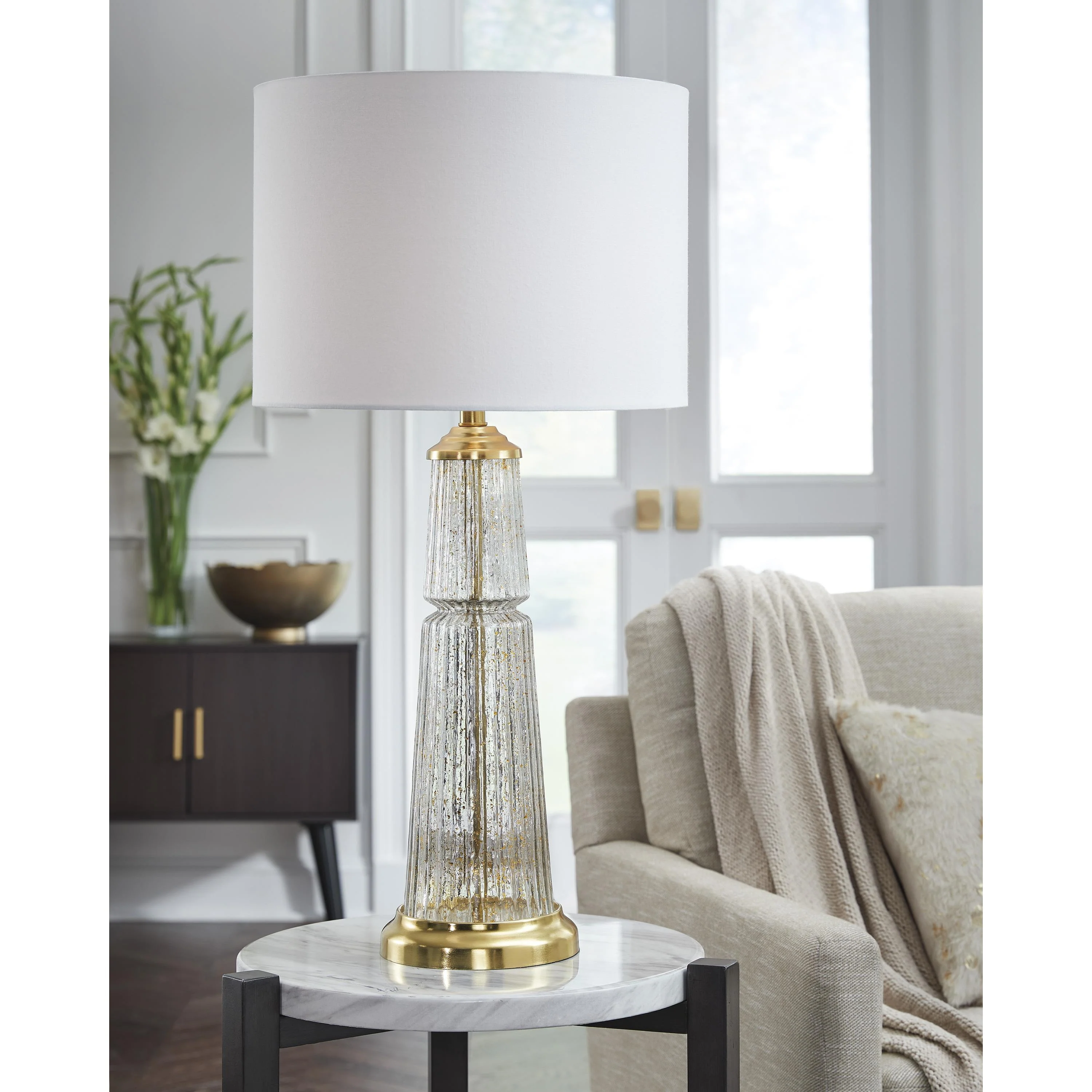 Signature Design by Ashley Bakersboro L430884 Glass Table Lamp - Image 2