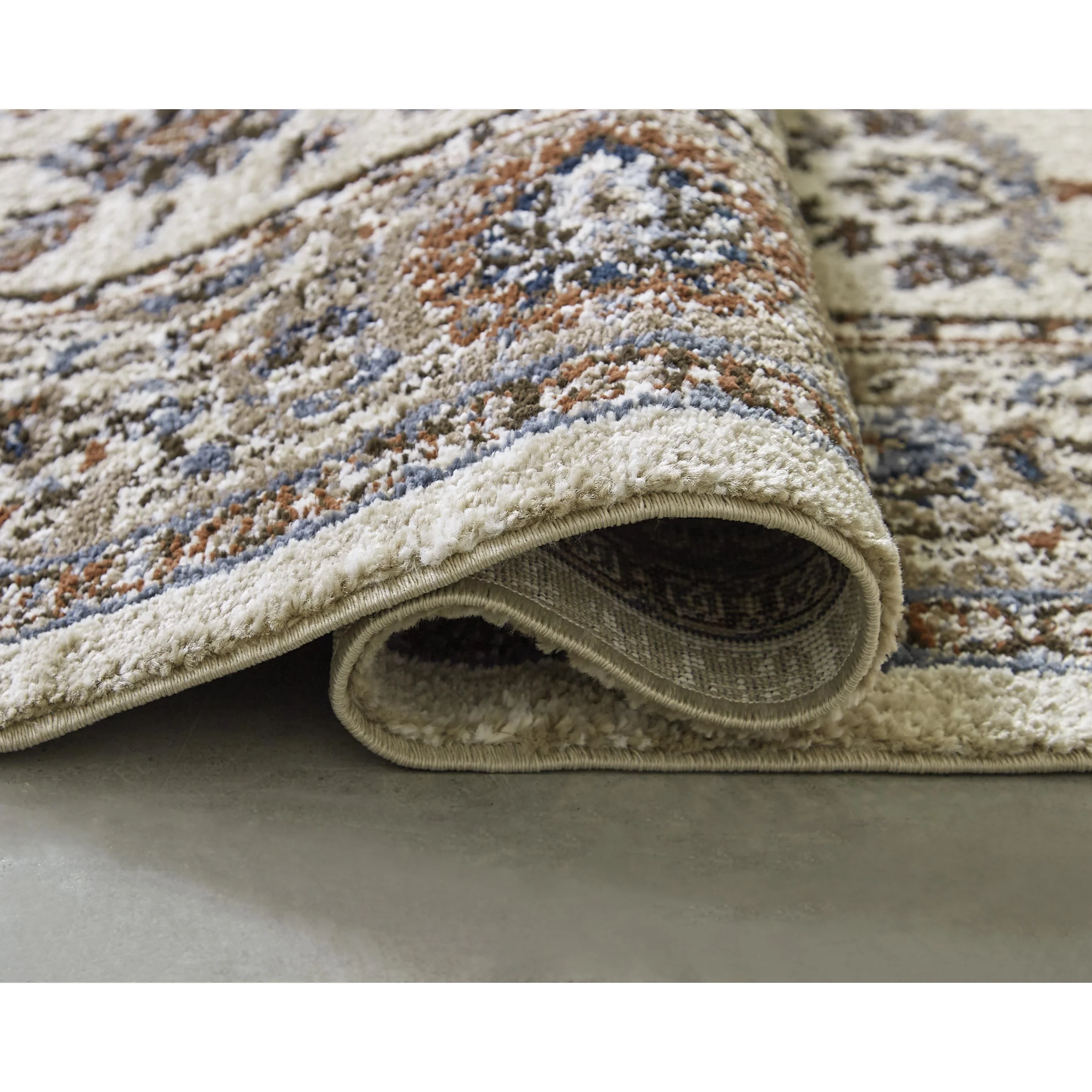 Signature Design by Ashley Beritham R407261 Large Rug - Image 3