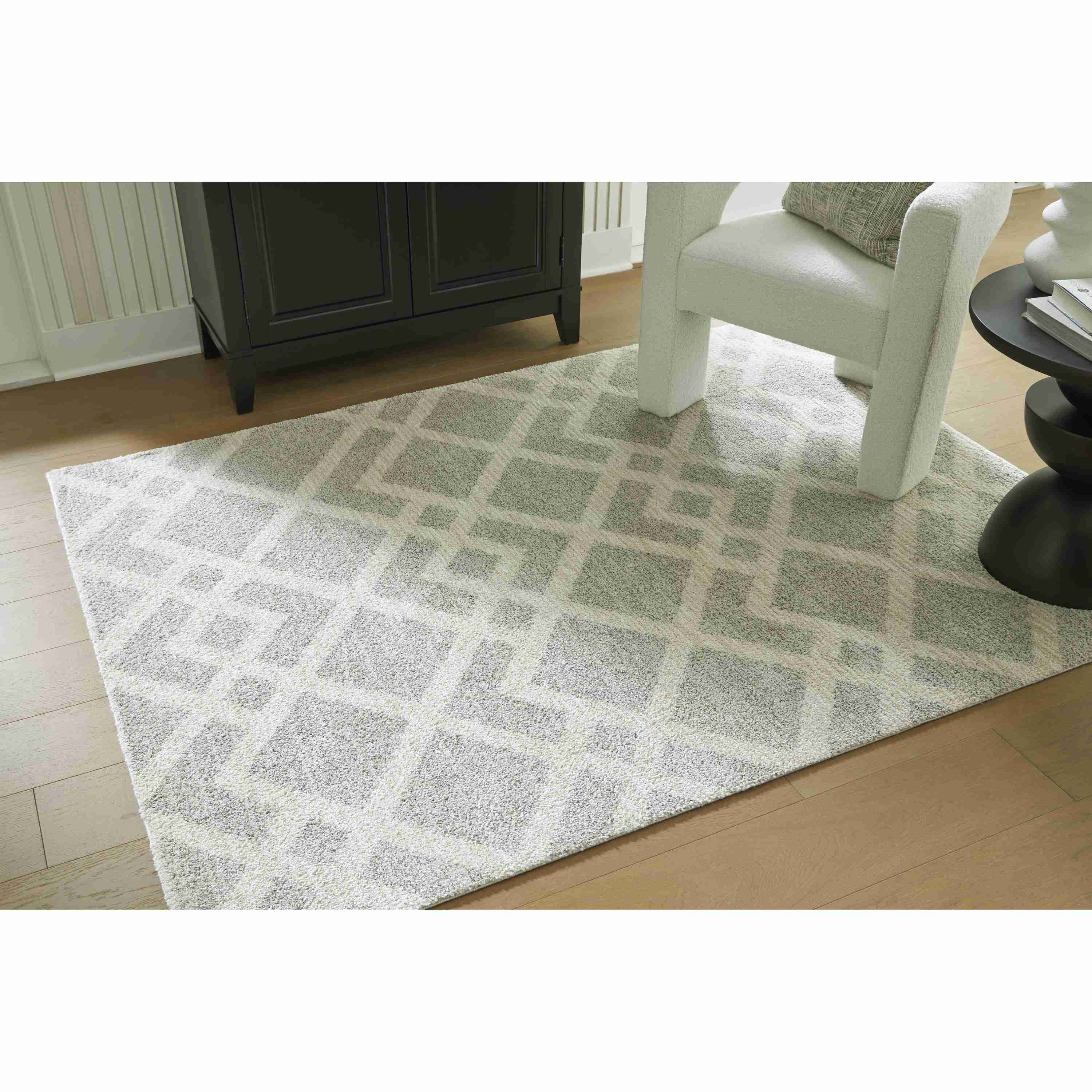 Signature Design by Ashley Unawick R407332 Medium Rug - Image 2