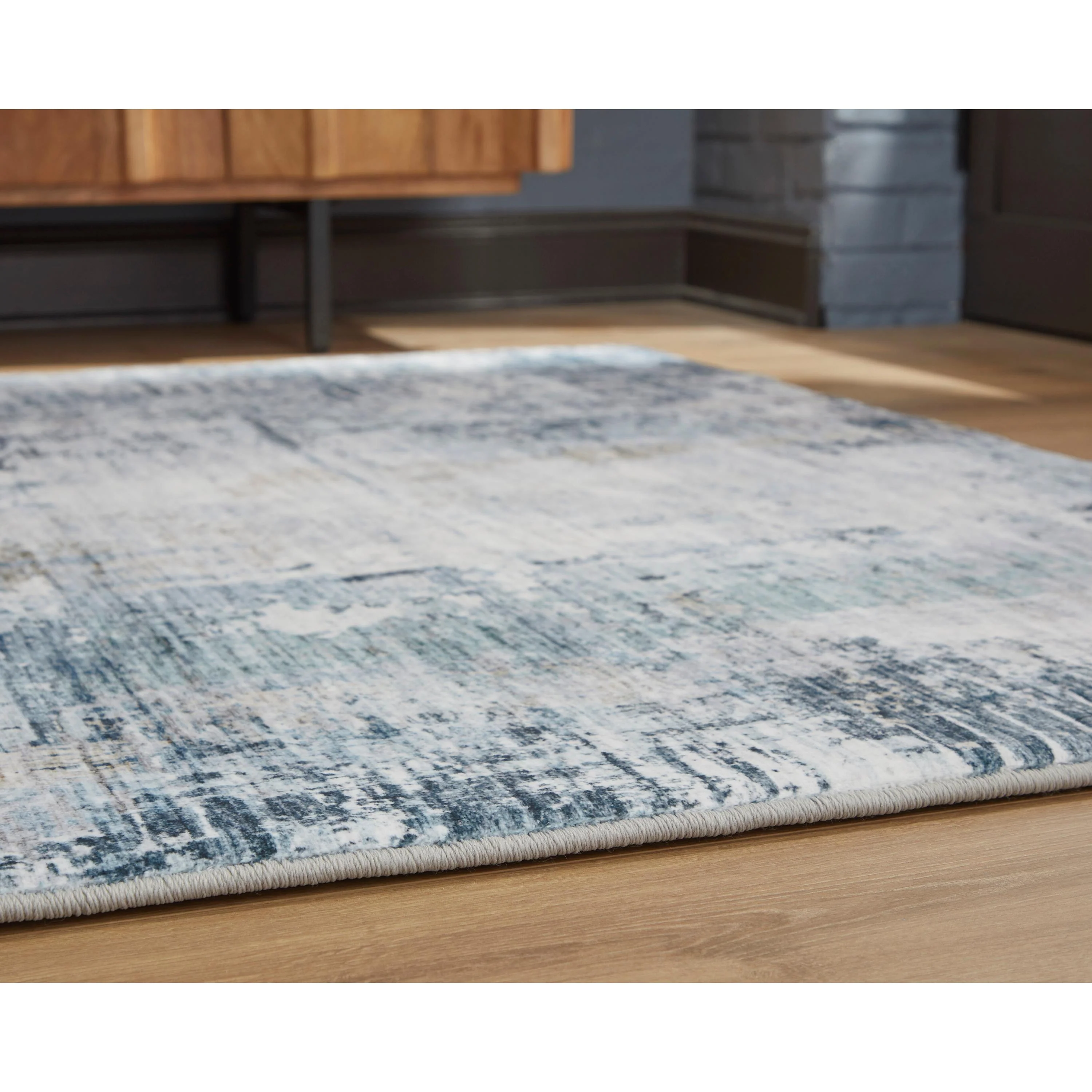 Signature Design by Ashley Arlenmont R407482 Memory Foam Medium Rug - Image 3