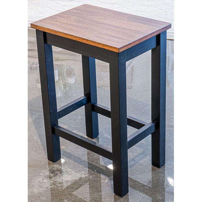 Signature Design by Ashley Wildenauer 4 pc Counter Height Dinette D634-113 - Image 3