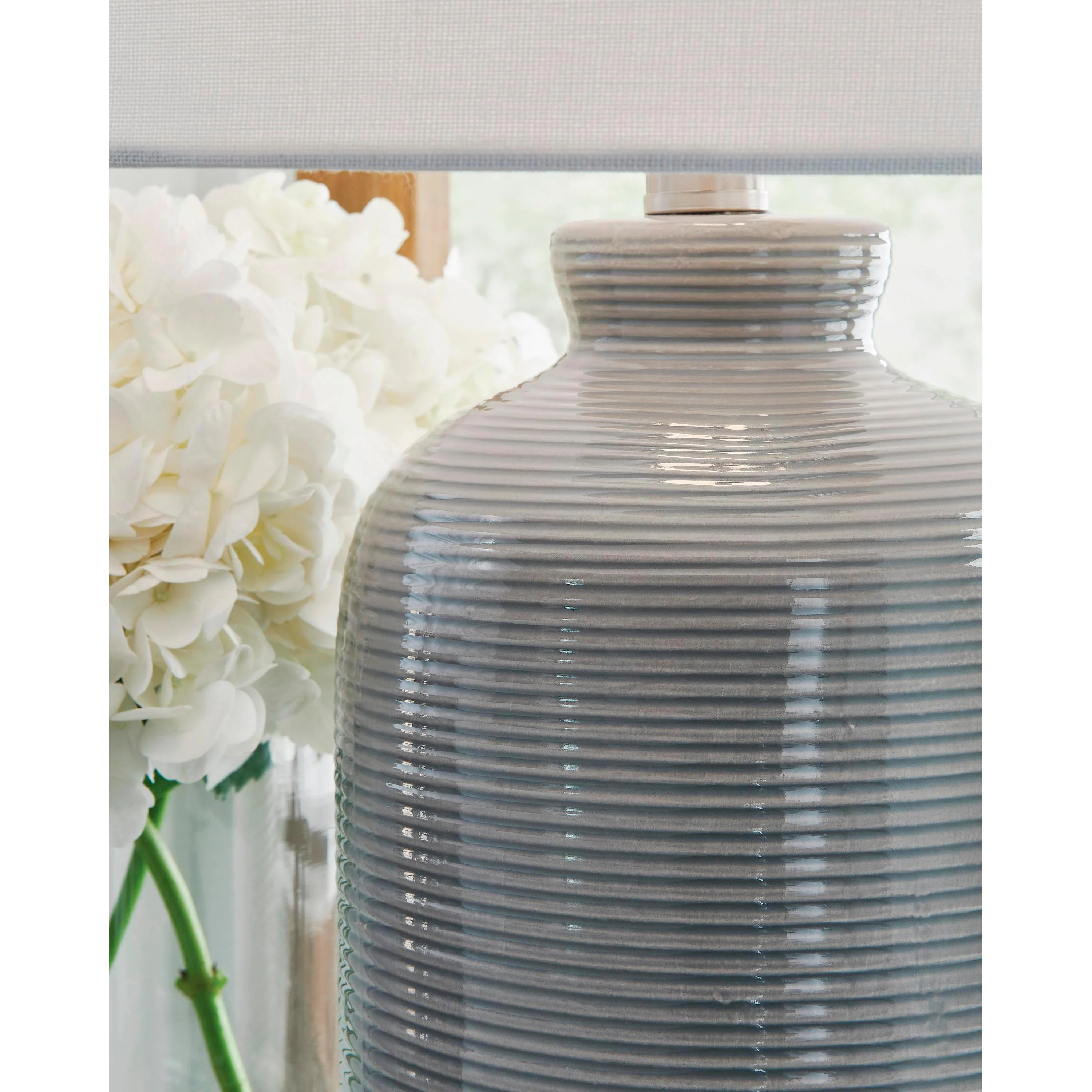 Signature Design by Ashley Wimlow Table Lamp L100924 - Image 3