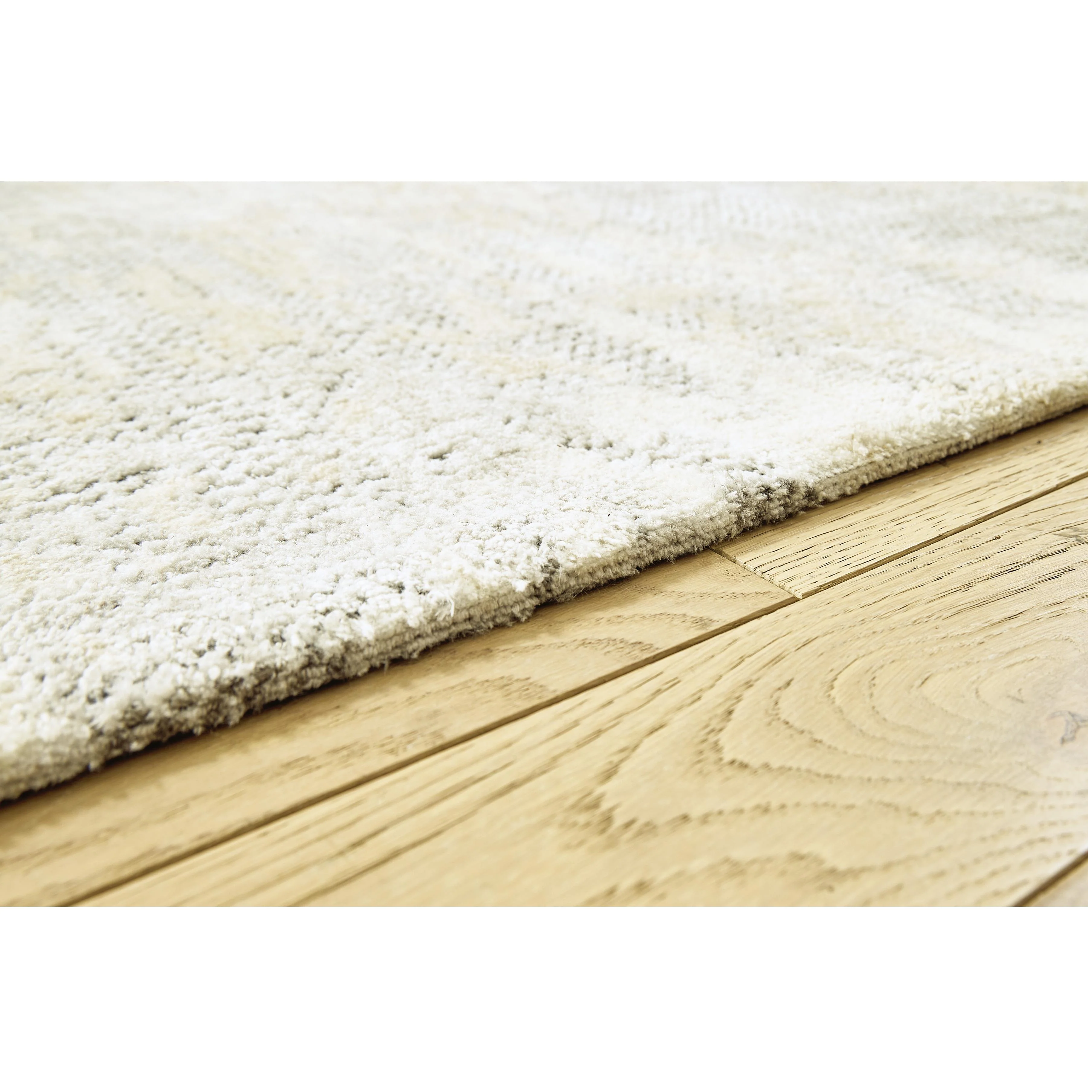 Signature Design by Ashley Raif R408081 Large Rug - Image 3