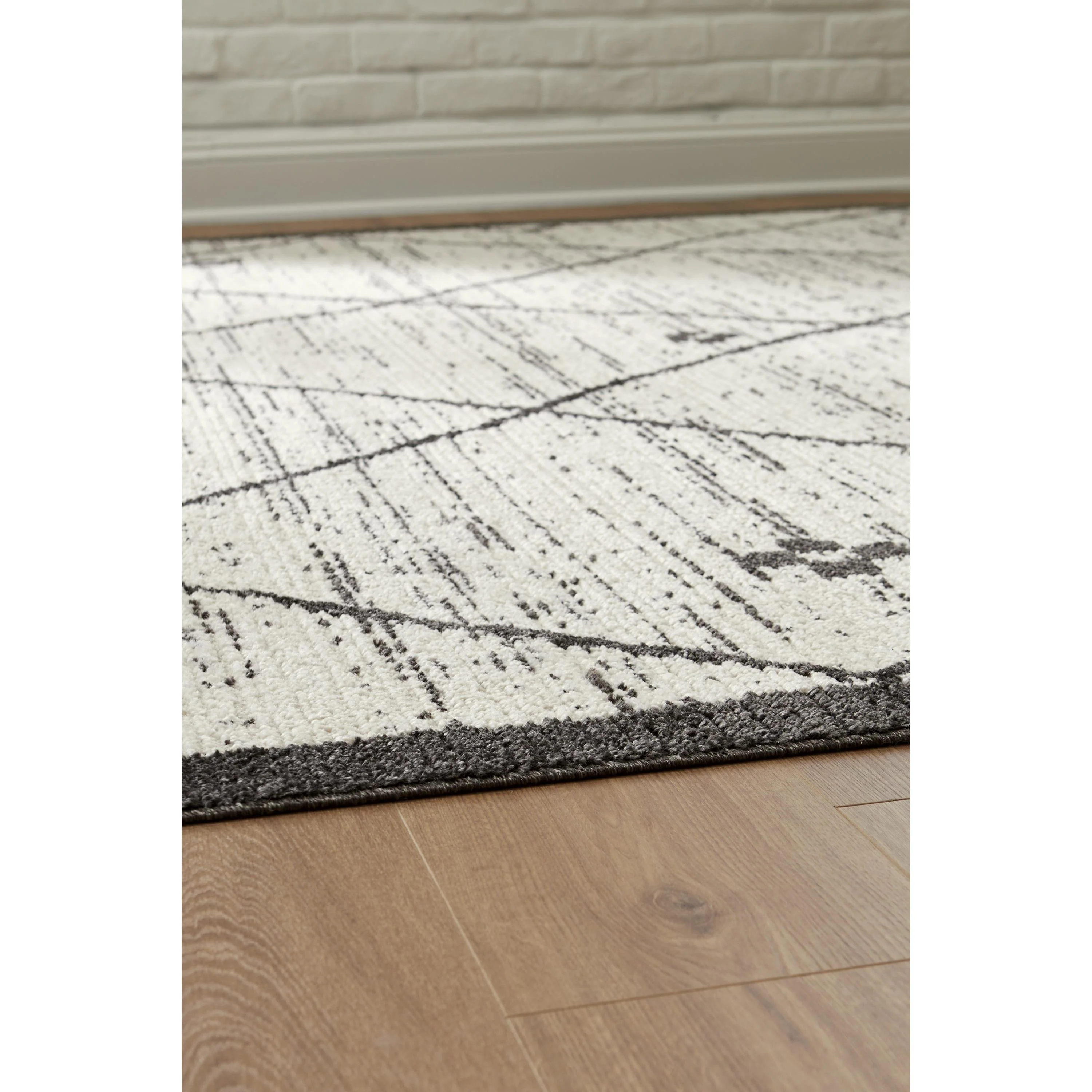 Signature Design by Ashley Fenriston R408301 Large Rug - Image 3