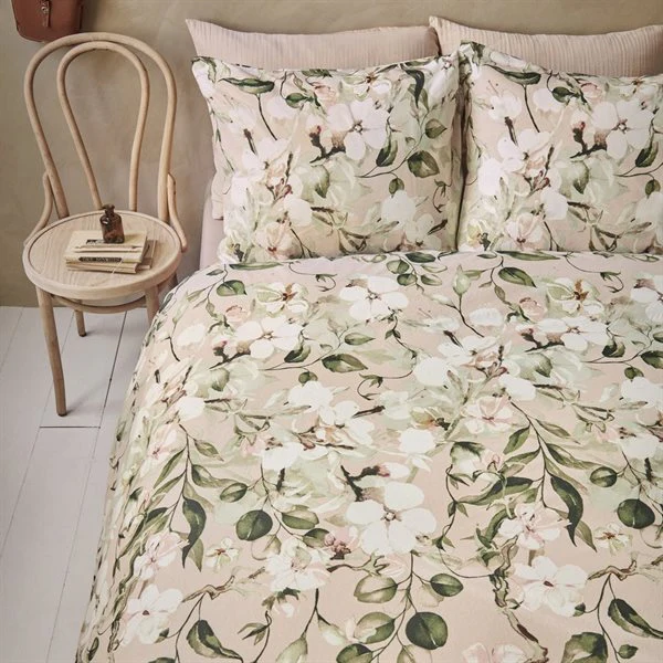 Duvet Cover & Shams Set, Bunch - Queen - Image 1
