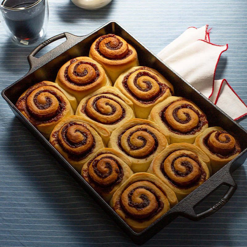 Cast Iron Rectangular Pan - Image 3