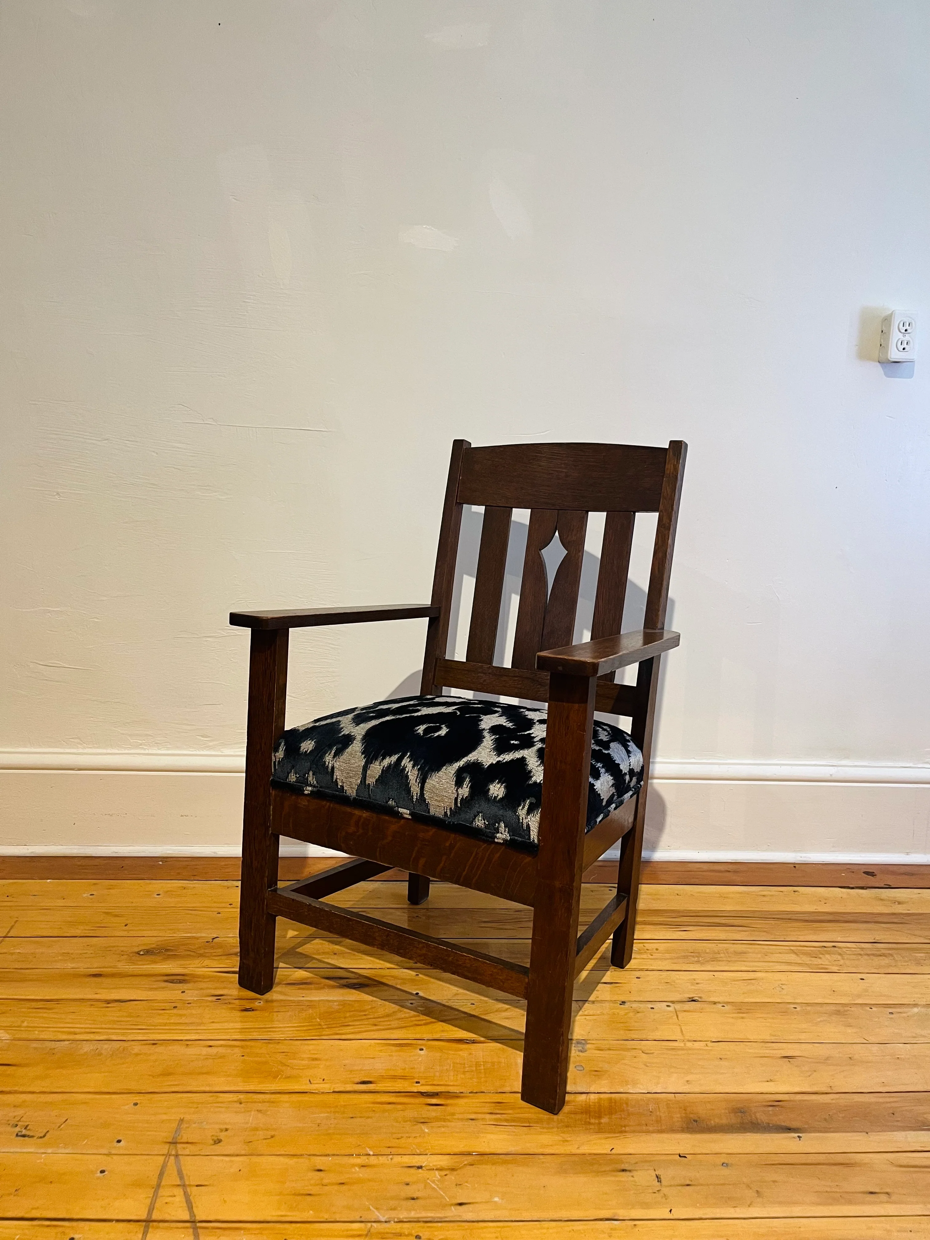 Early 20th Century Mission Chair - Image 1