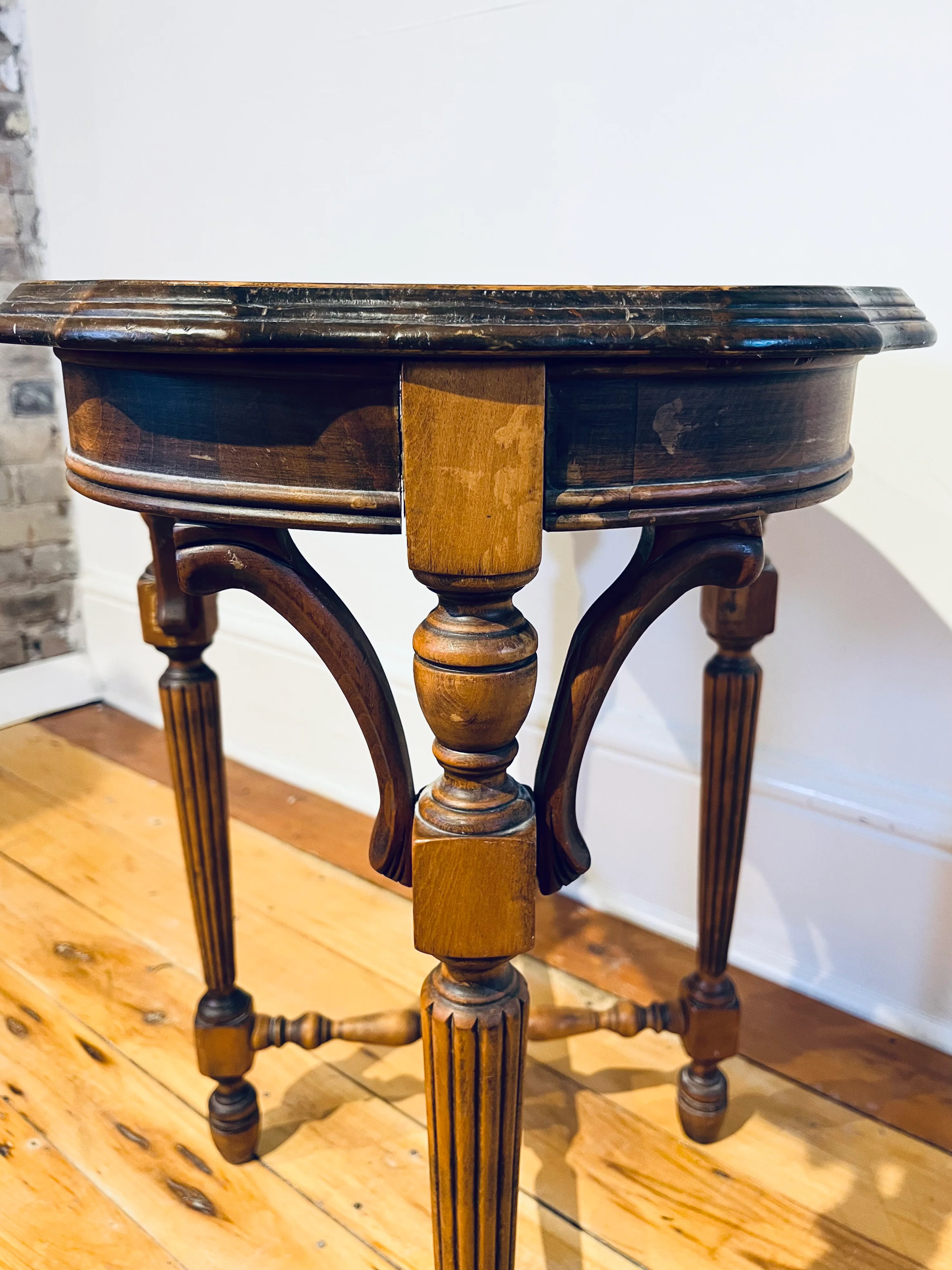 Walnut Burl  Veneer Occasional Table - Image 2