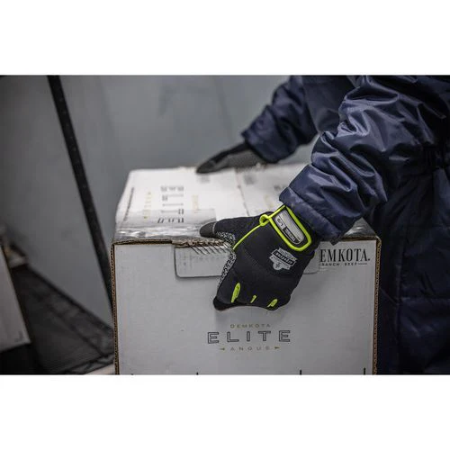 Proflex 850 Insulated Freezer Gloves, Black, Small, Pair, Ships In 1-3 Business Days - Image 3