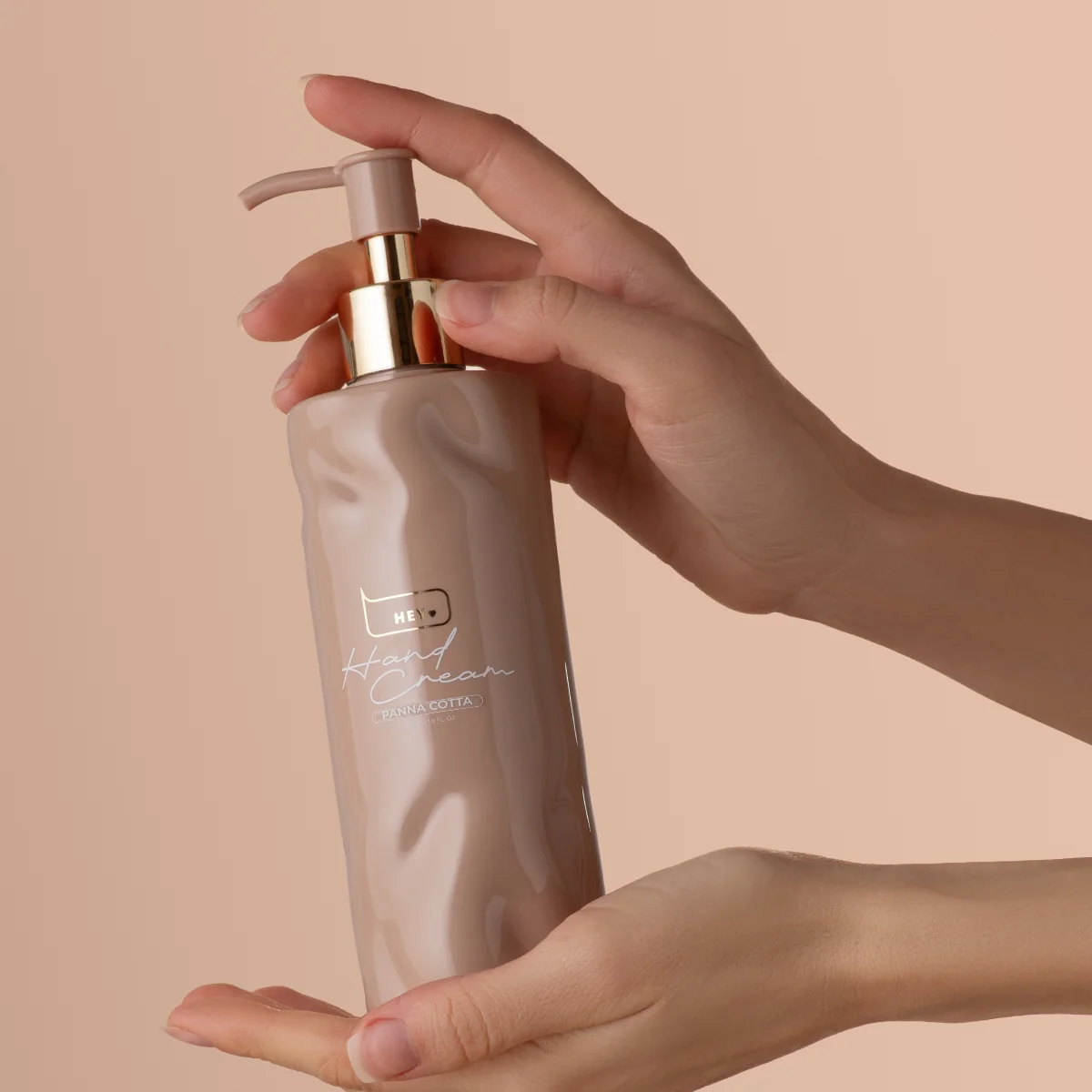 HEYLOVE - Hand Cream Panna Cotta, 300ml - Image 2