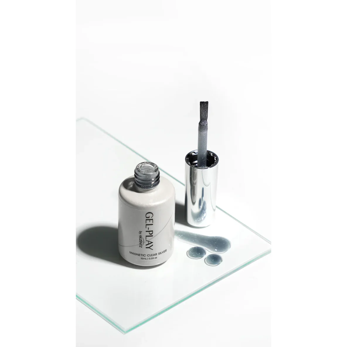 Gel Play Magnetic Clear Silver by Akzentz - Image 3