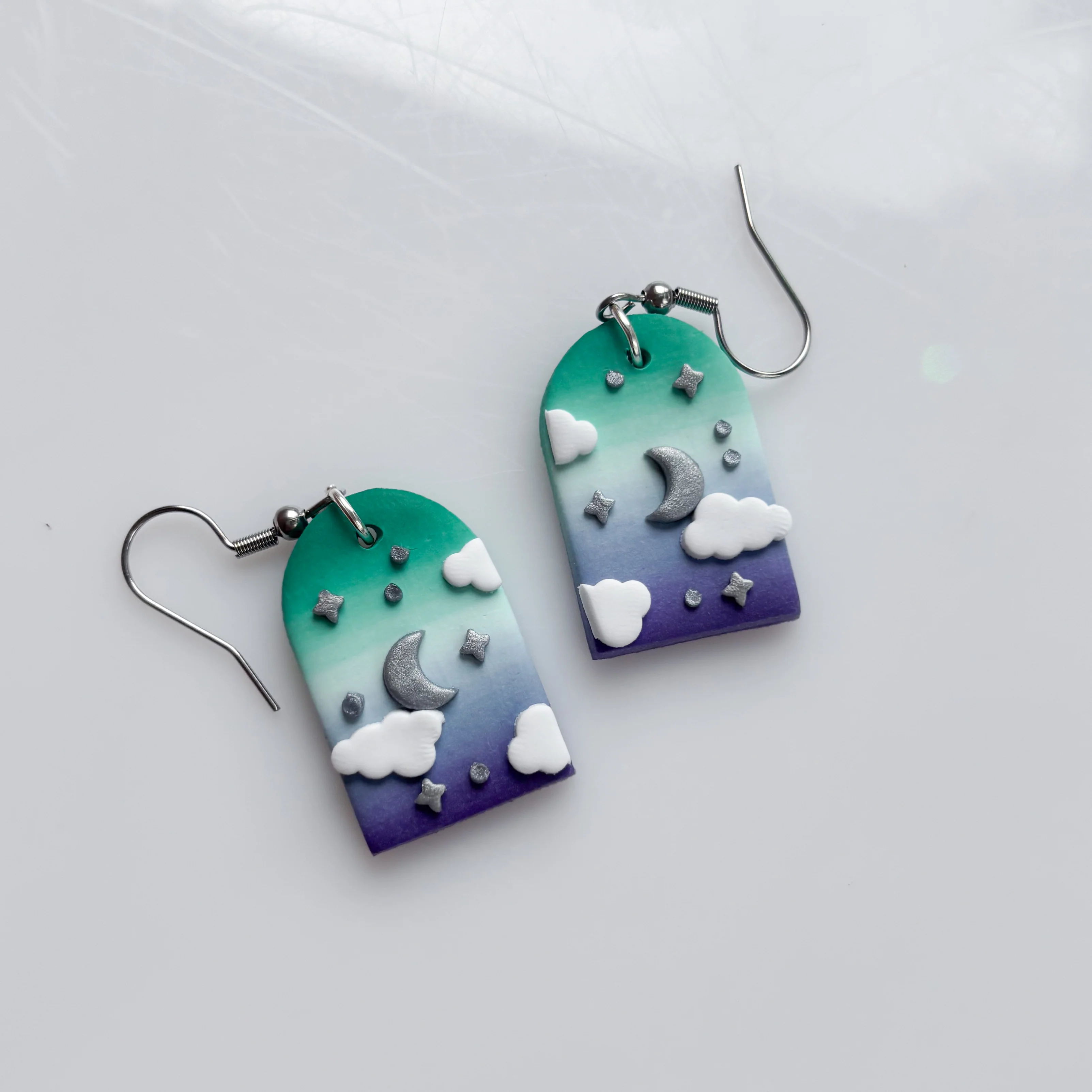 CLOUDY ARCH EARRINGS (GAY/MLM FLAG) - Image 3
