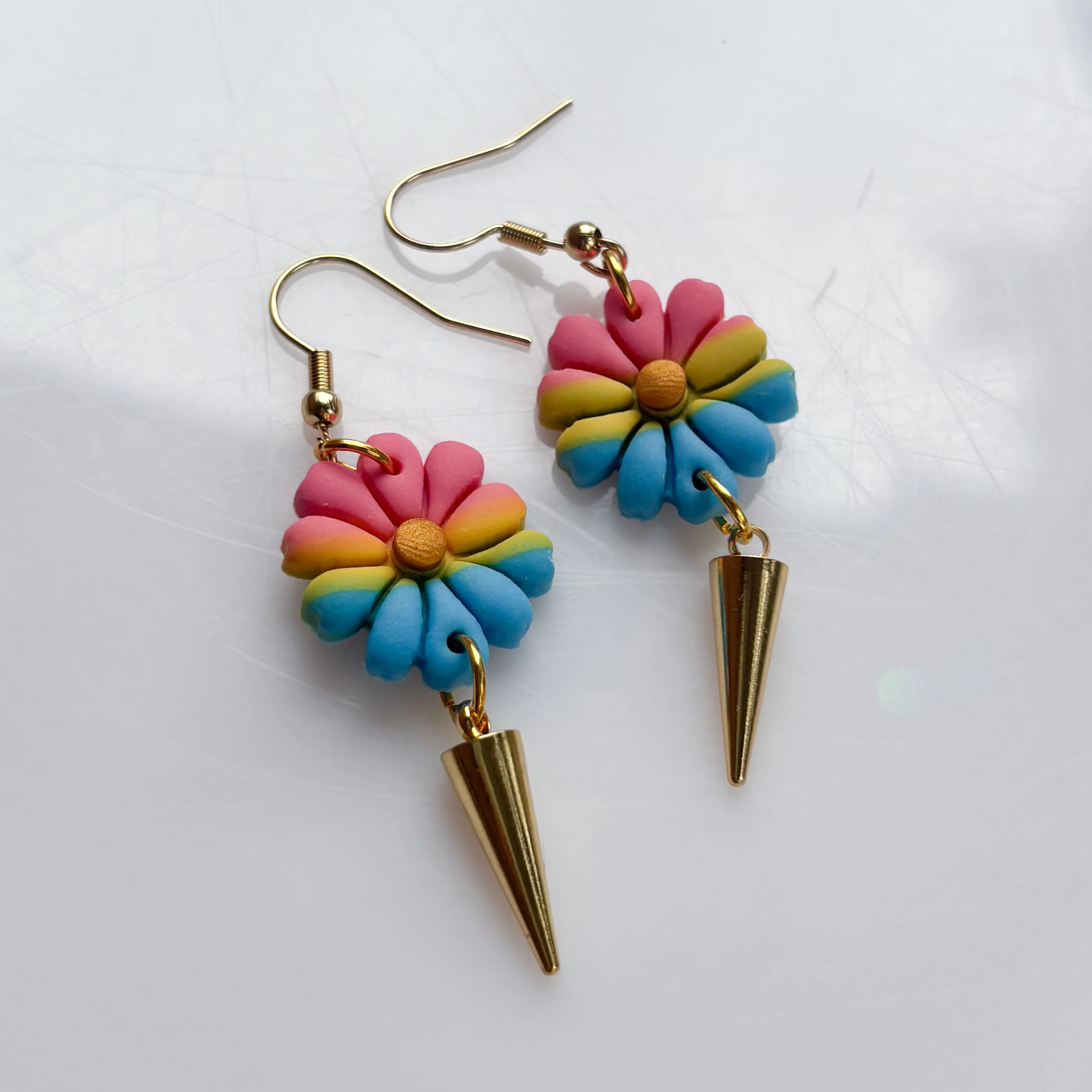 FLOWER EARRINGS (PAN FLAG) - Image 3