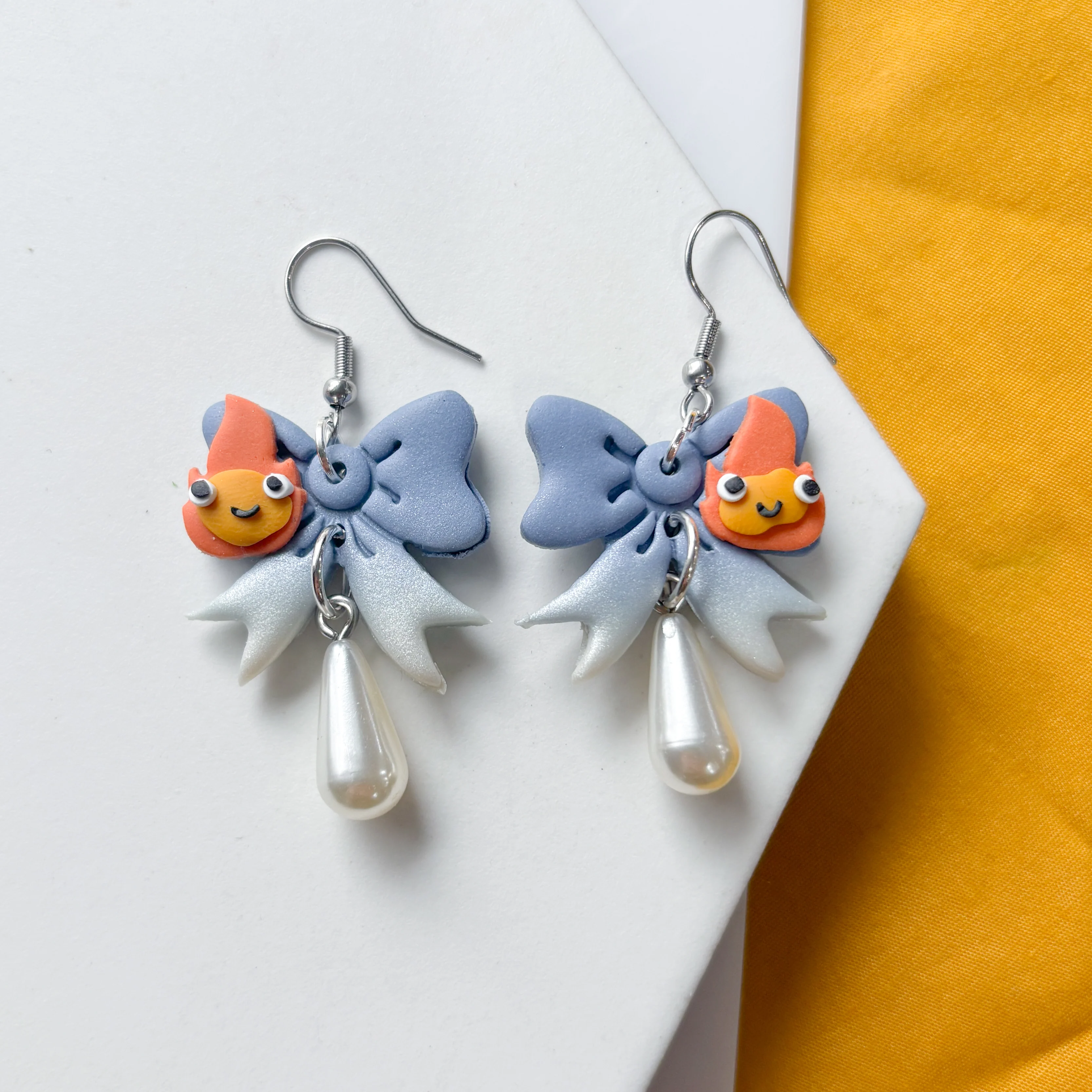 FLAME SPIRIT SOPHIE BOW EARRINGS - Image 2