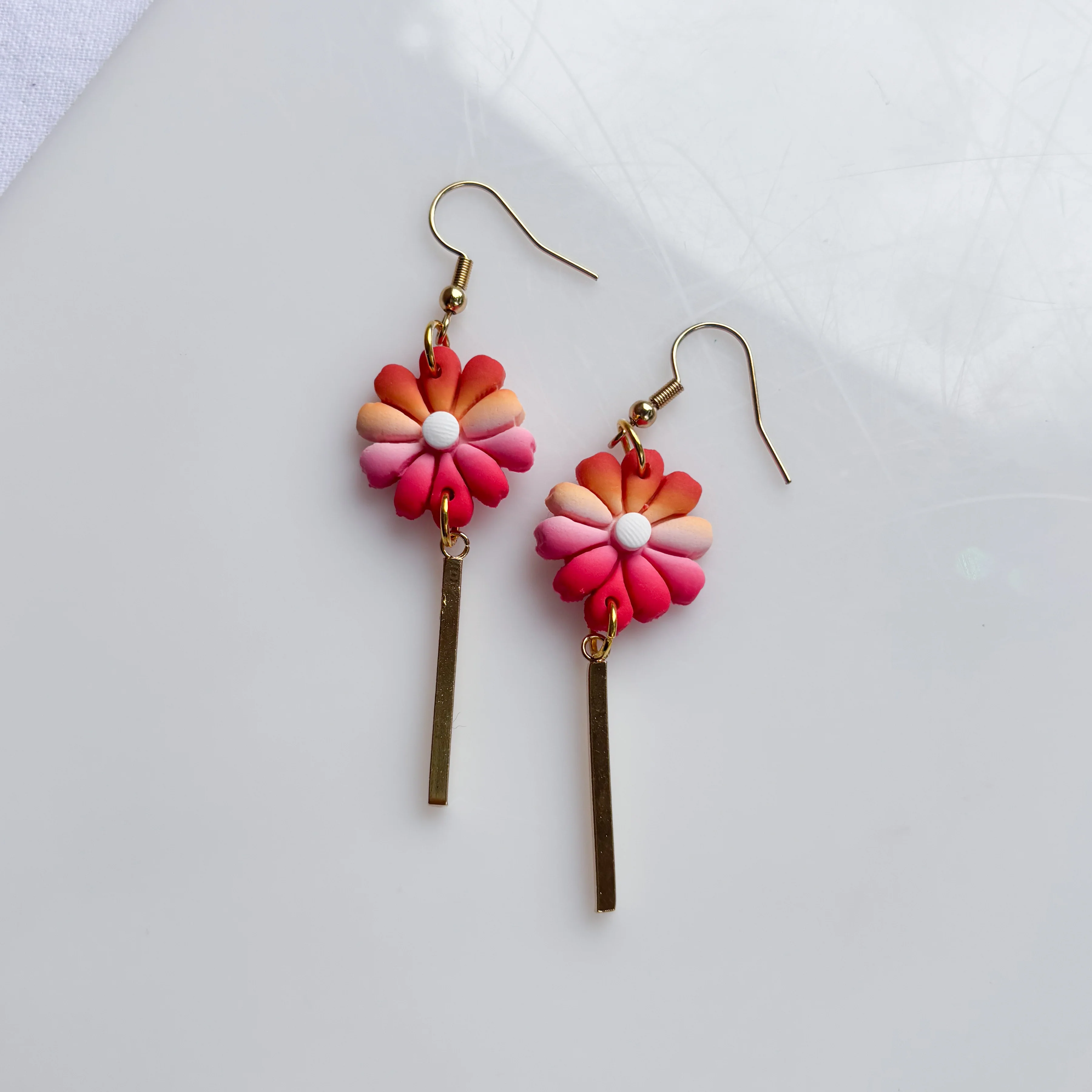 FLOWER EARRINGS (LESBIAN FLAG) - Image 3