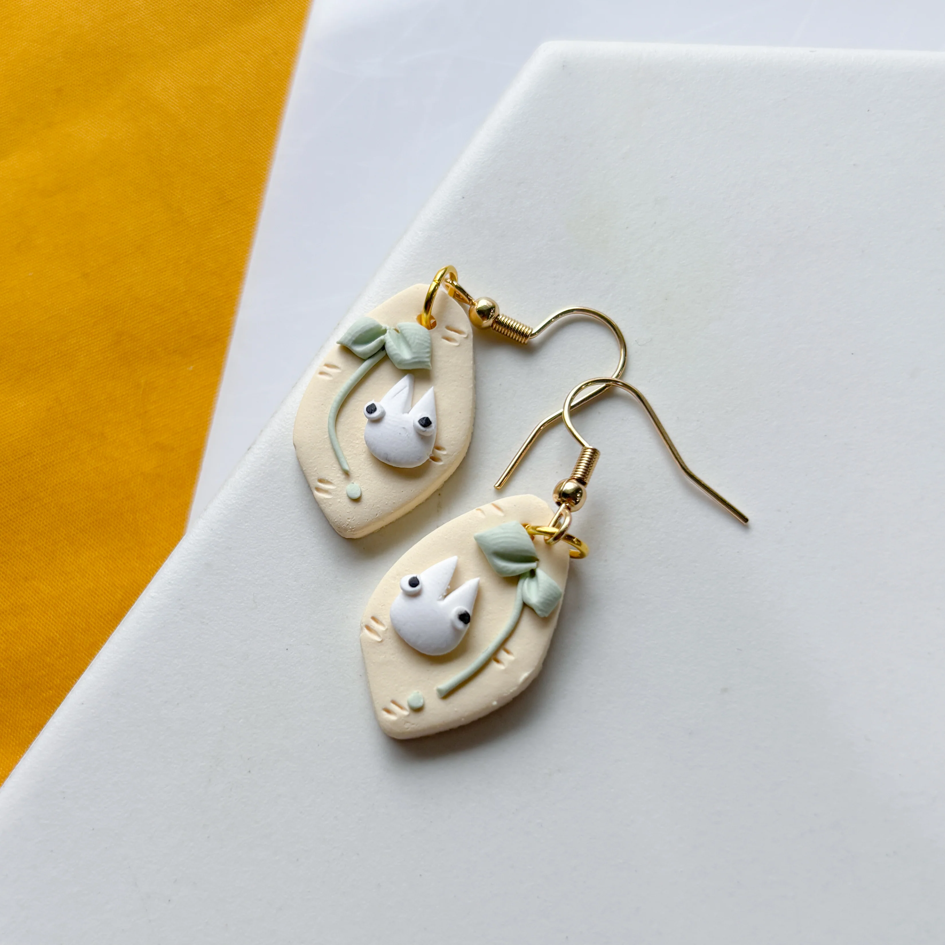 IVORY TEARDROPS WITH LEAF & TOTORO EARRINGS - Image 2