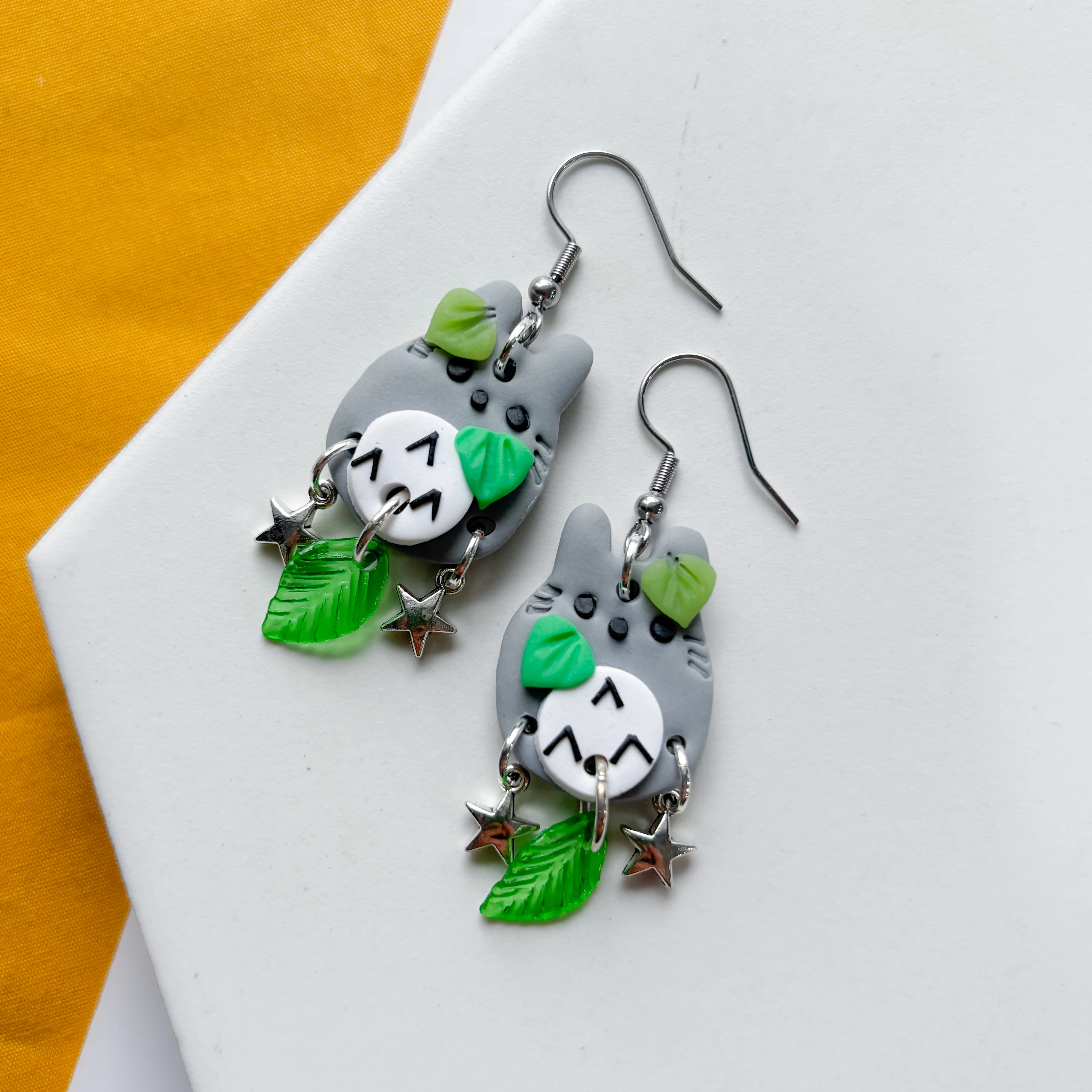 TOTORO & LEAF TRIPLE CHARM EARRINGS - Image 2