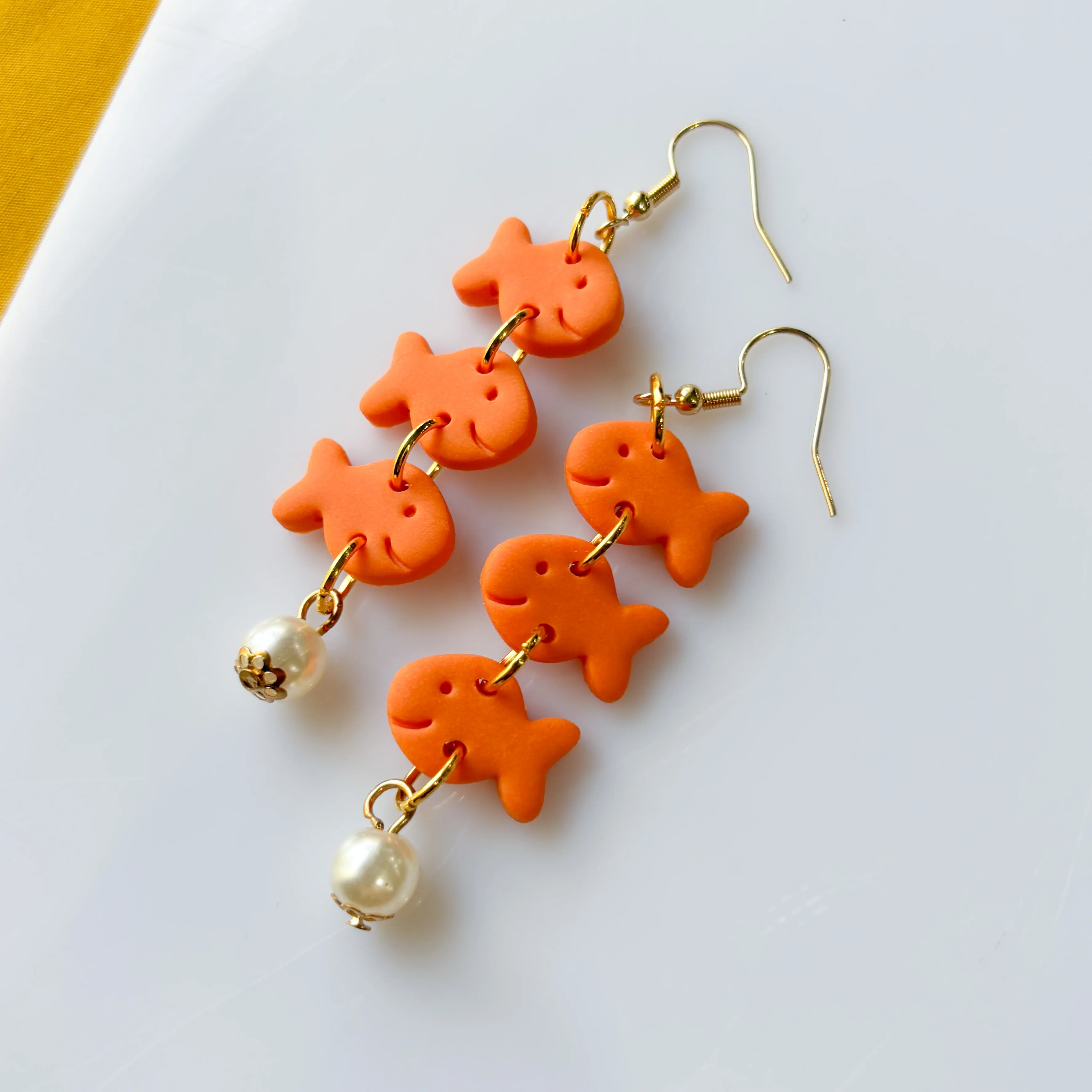 GOLDFISH TRIO EARRINGS - Image 1