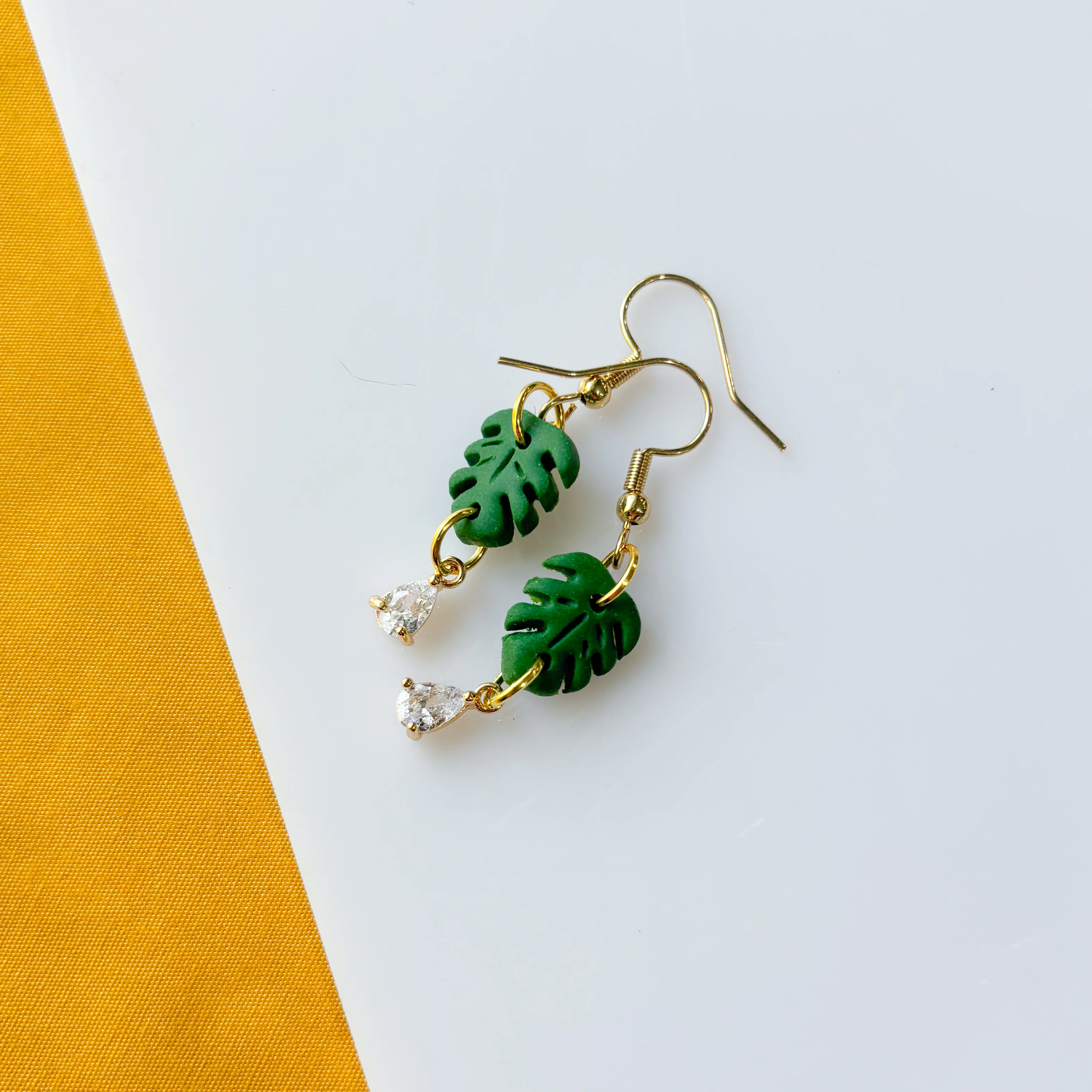 MONSTERA LEAF EARRINGS - Image 2