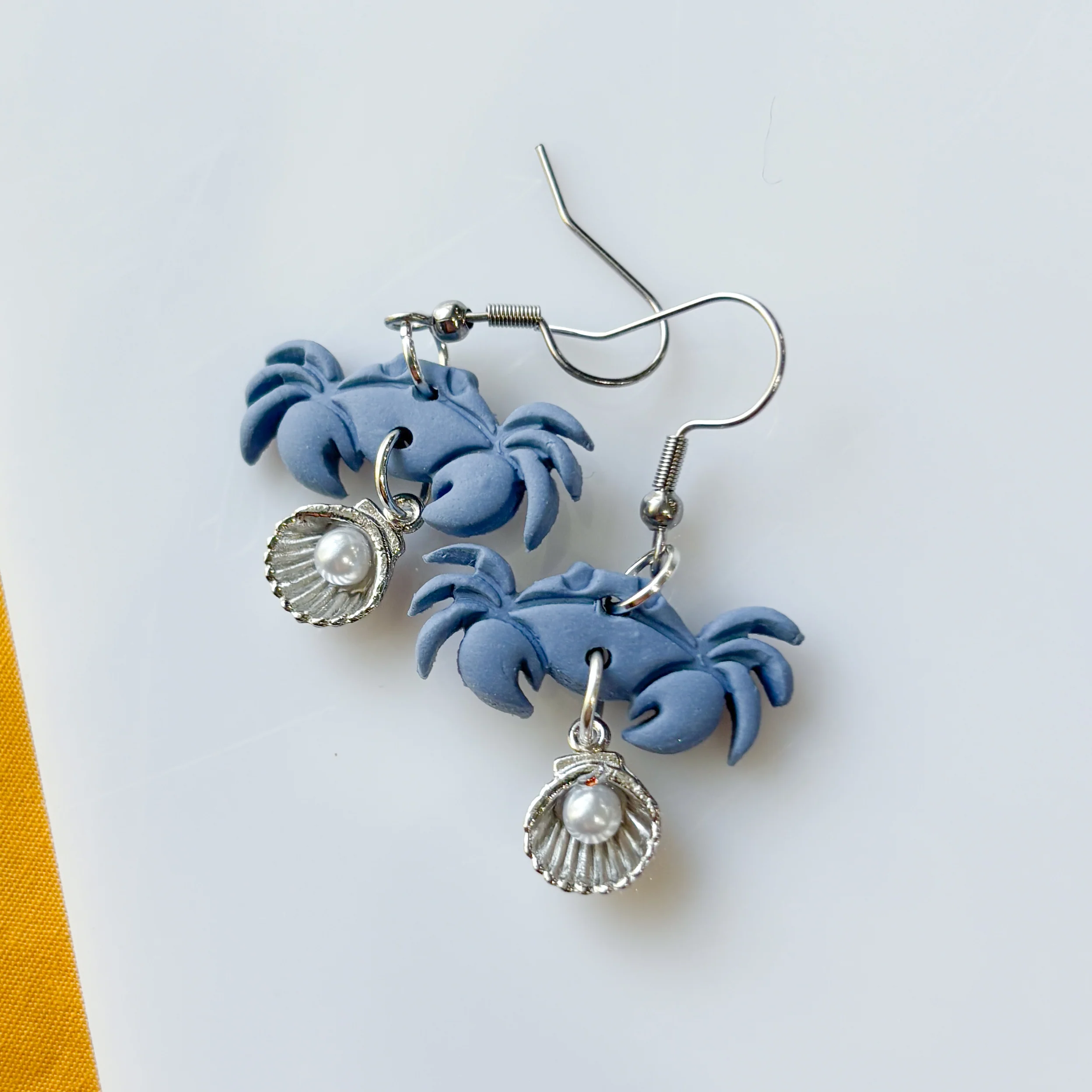 BLUE CRAB EARRINGS - Image 1