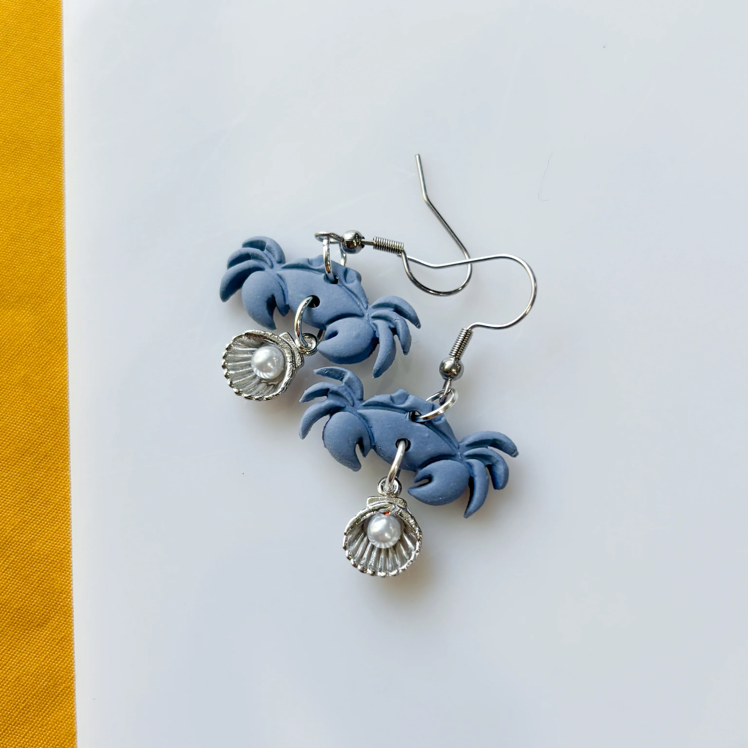 BLUE CRAB EARRINGS - Image 2