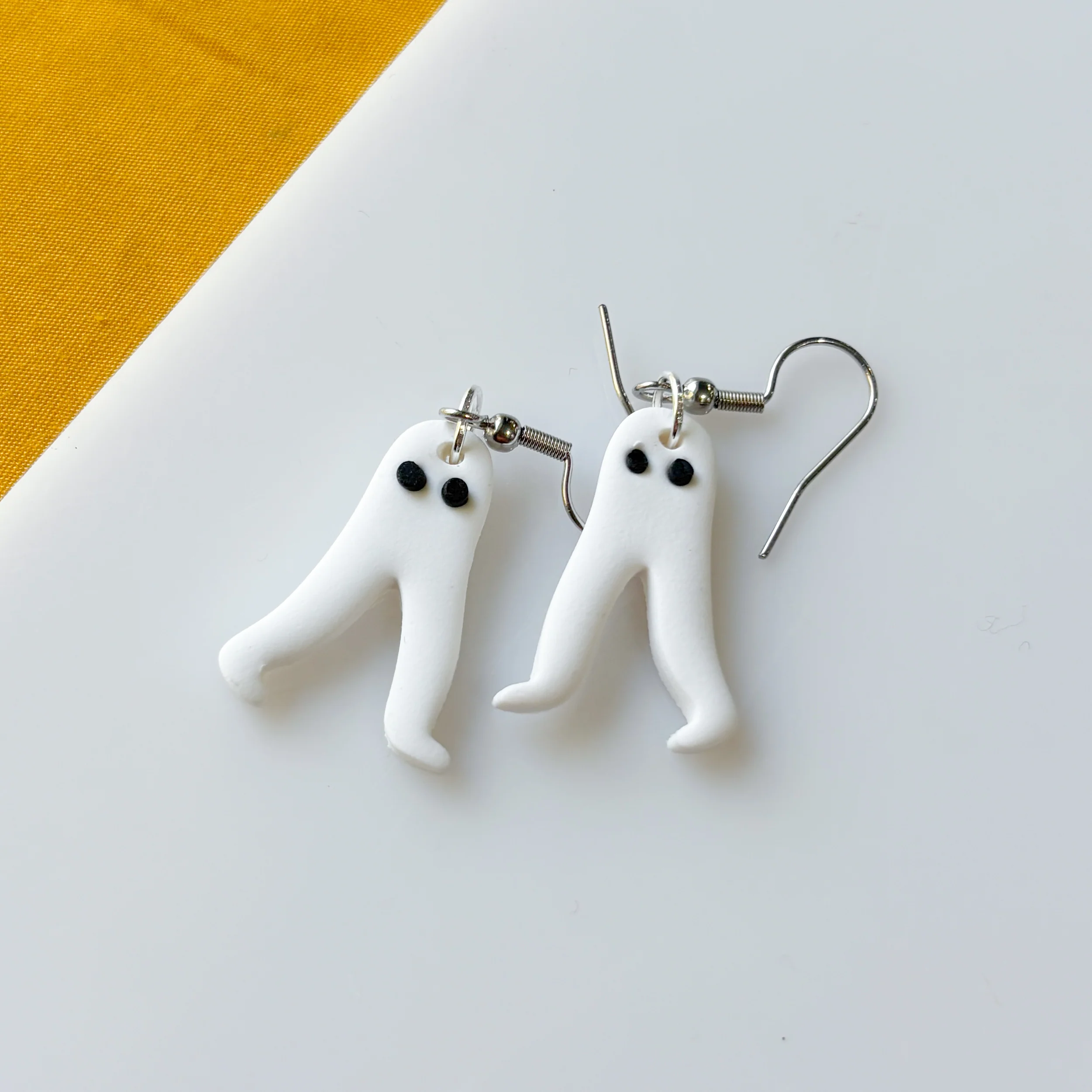 FRESNO NIGHT CRAWLER EARRINGS - Image 2