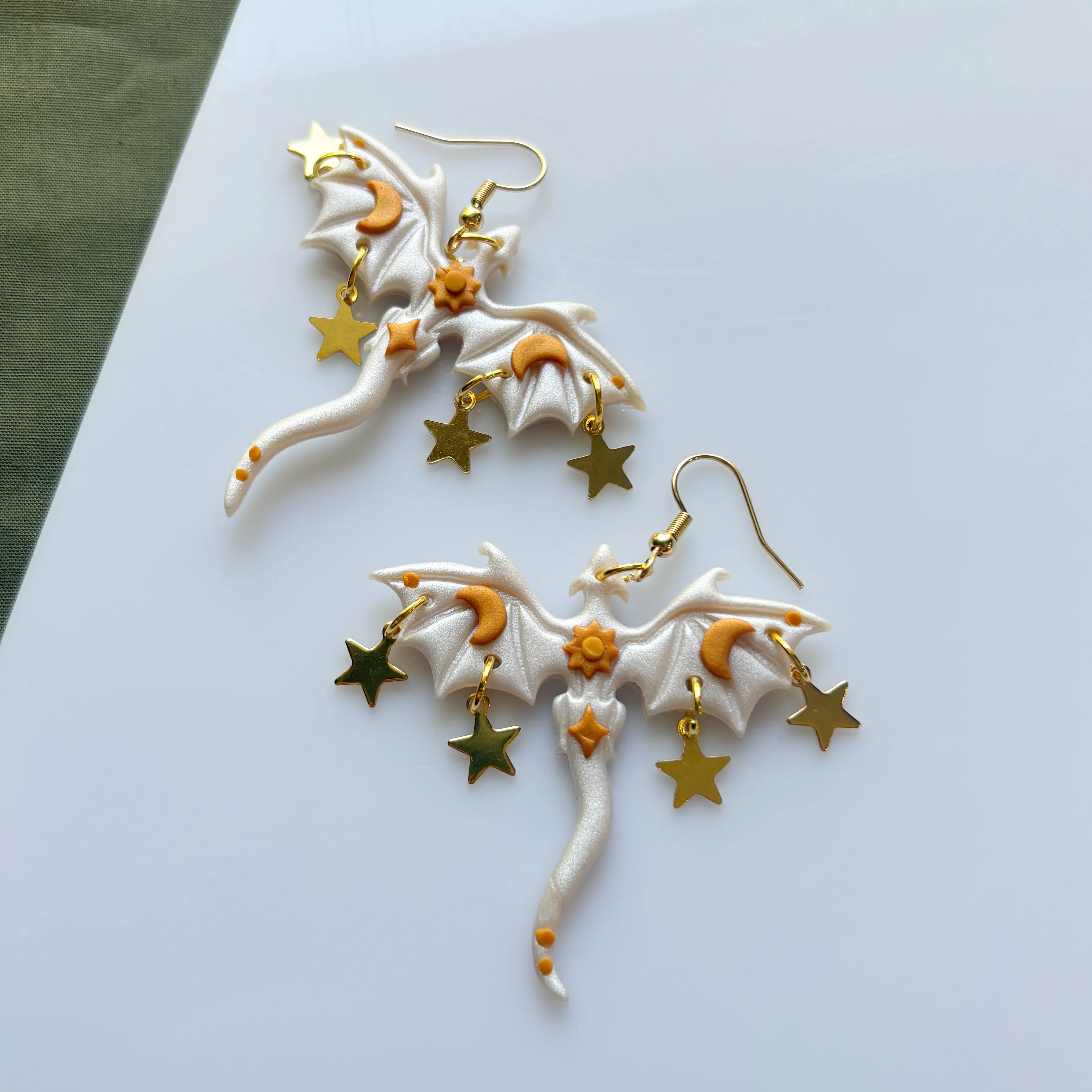 PEARLY SUN DRAGON EARRINGS - Image 2