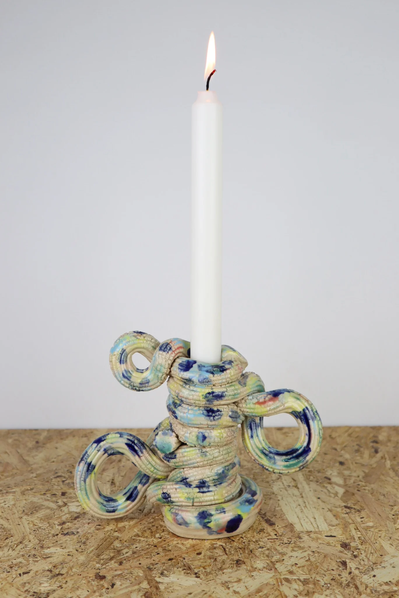 Extruded candle holder- pastel and blue drip – nr.05